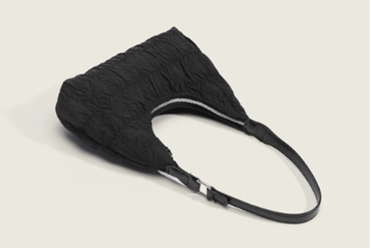 Versatile and Stylish Dumpling-Shaped Shoulder Bag