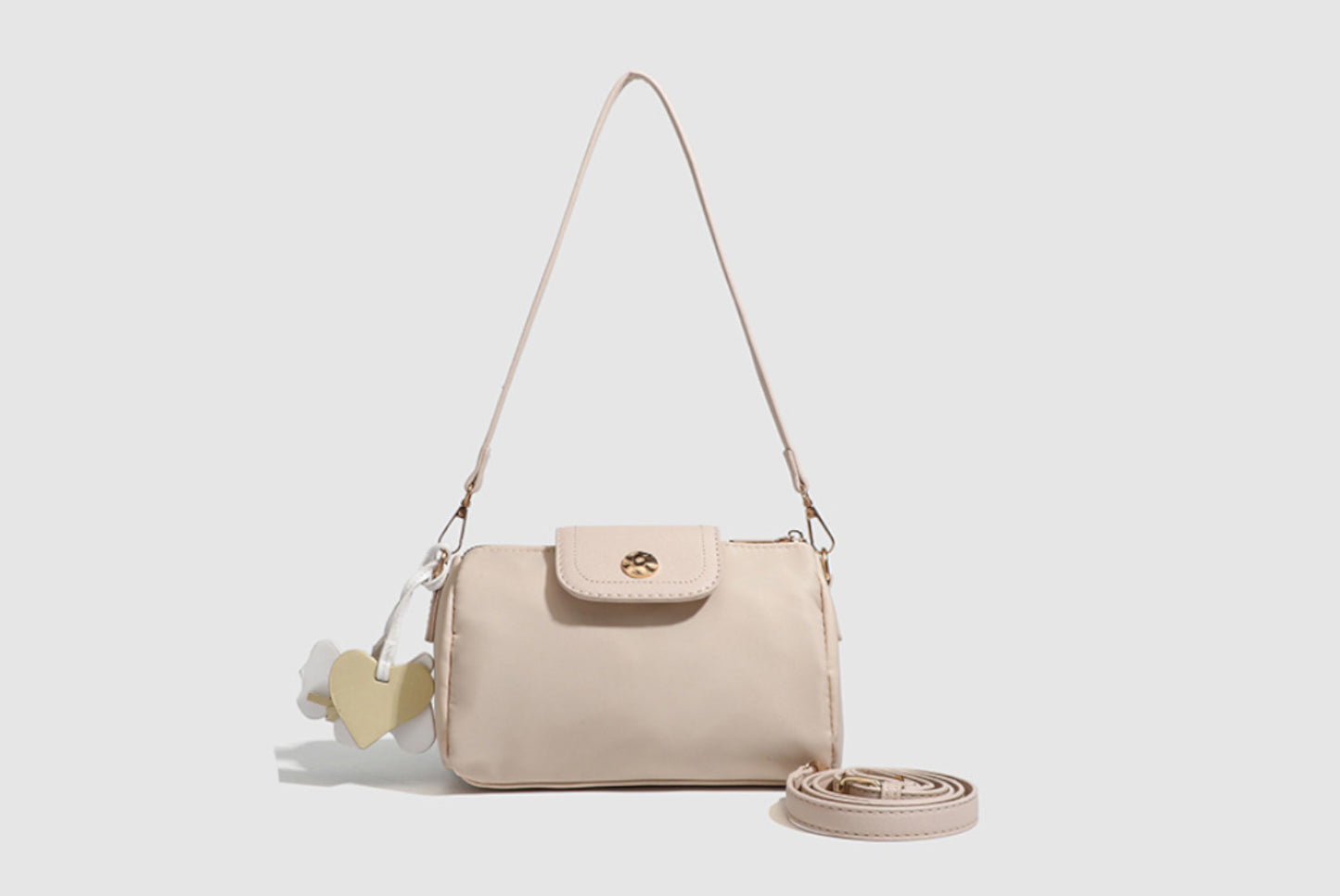 Stylish and versatile commuter handbag