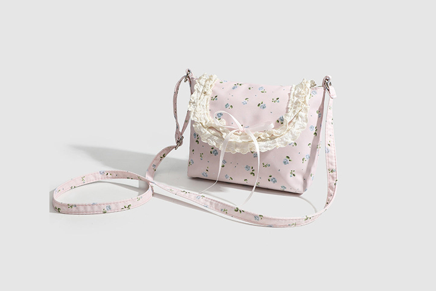 Fresh and elegant floral crossbody bag