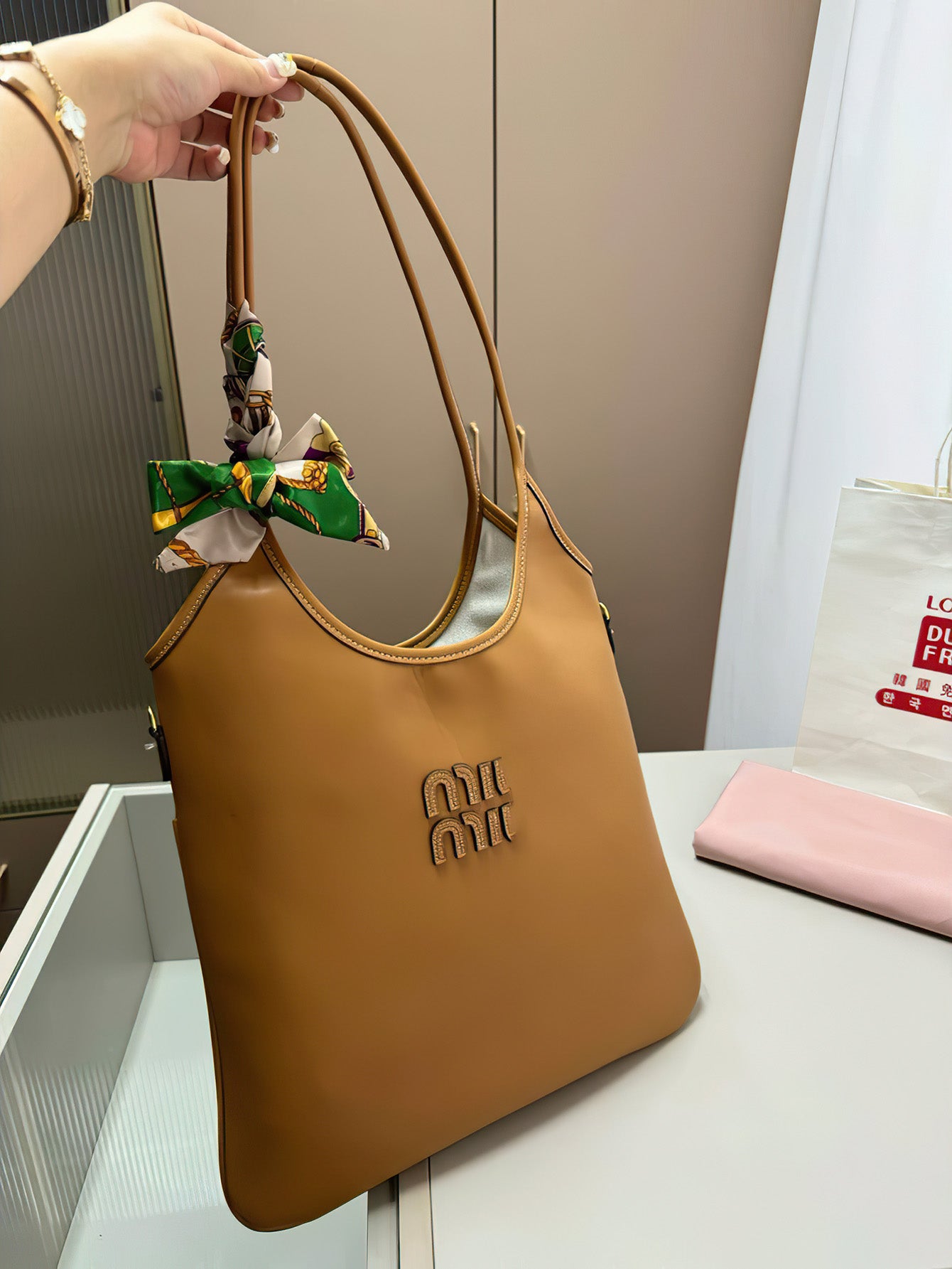 Breezy Canvas Hobo Tote: Sweet Spacious Companion for Everyday Charm - 7 Colours