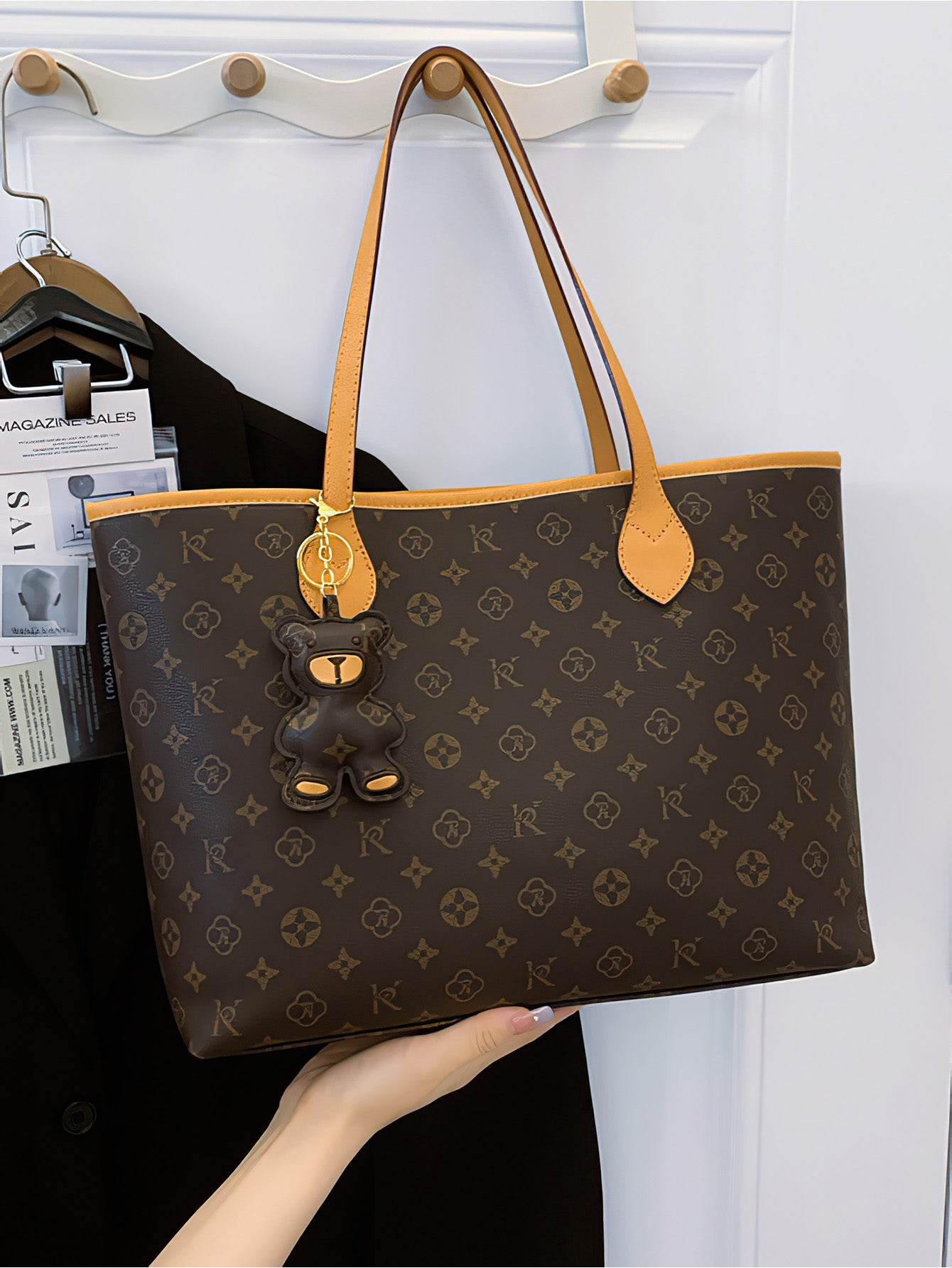 levate Your Style: Chic Spacious PU Tote Bag for Modern Women - 2 Colours