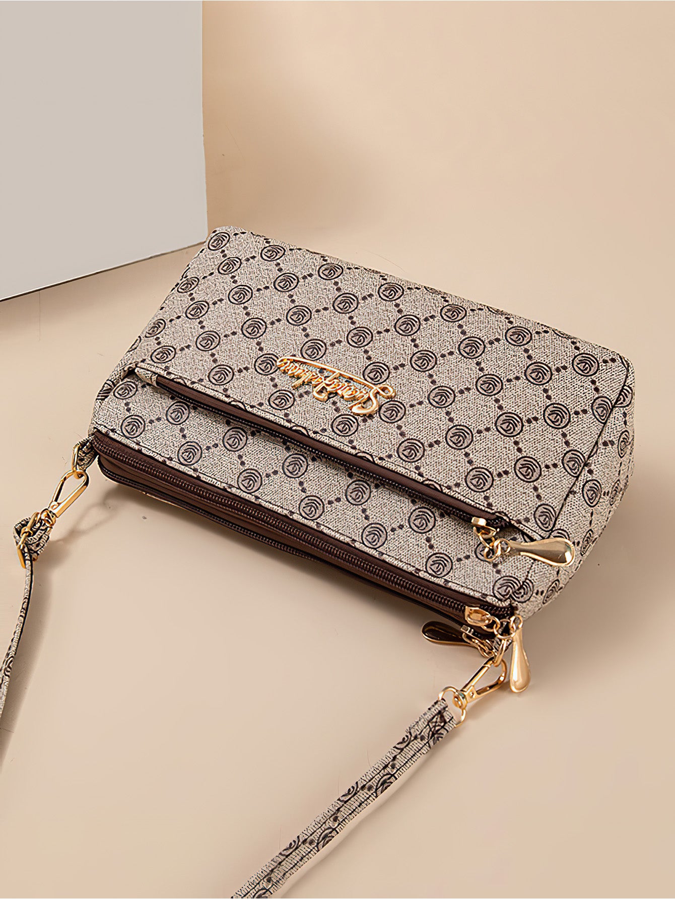 Vintage Monogram Crossbody Bag: Retro Shoulder Bag for Women - 6 Colours