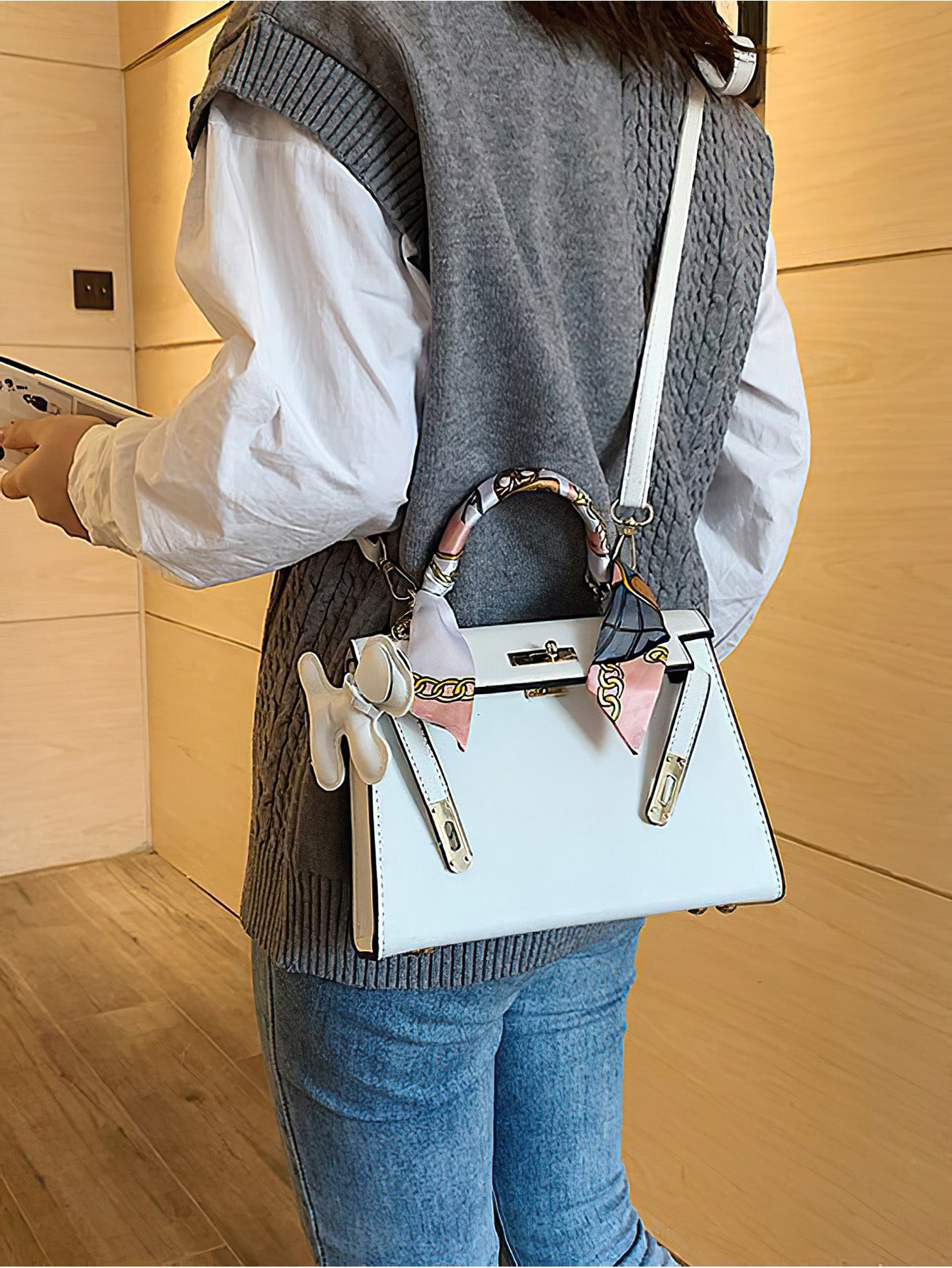 Timeless Kelly Bag: Chic Spacious PU Tote for Everyday Elegance - 12 Colours (Medium size)