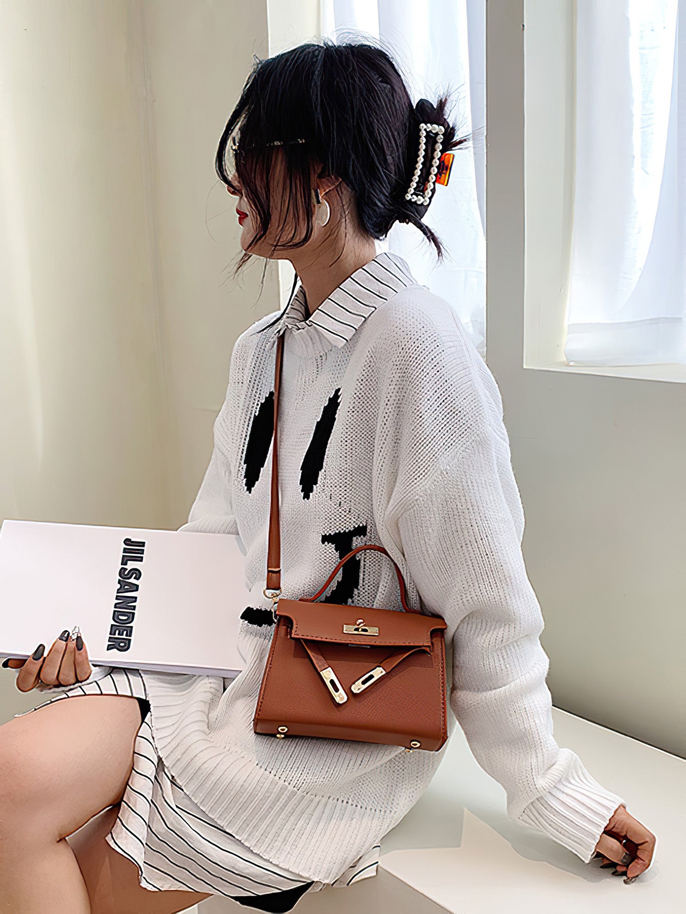 Stylish Lock Buckle Women's Bag - 5 Colours