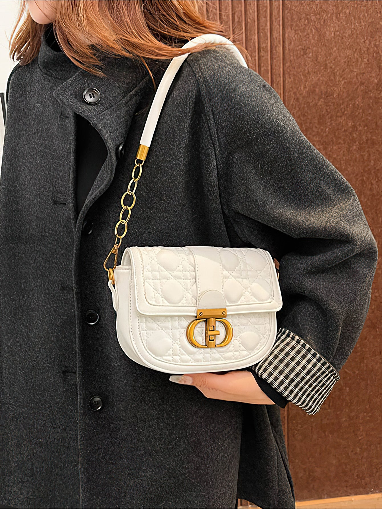 Urban Elegance Redefined: Luxe Saddle Bag with Diamond Quilting - 7 Colours