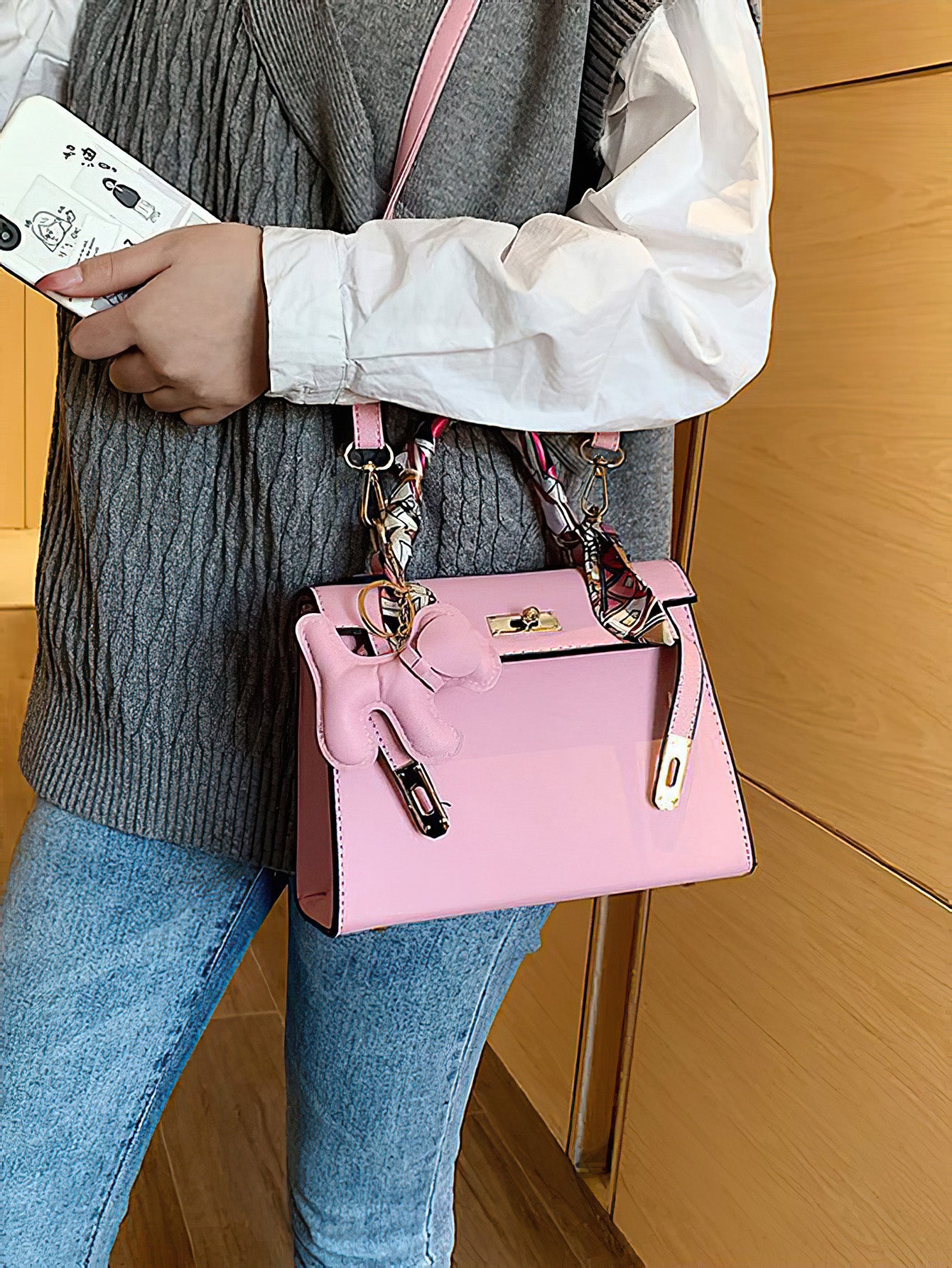 Timeless Kelly Bag: Chic Spacious PU Tote for Everyday Elegance - 12 Colours (Medium size)