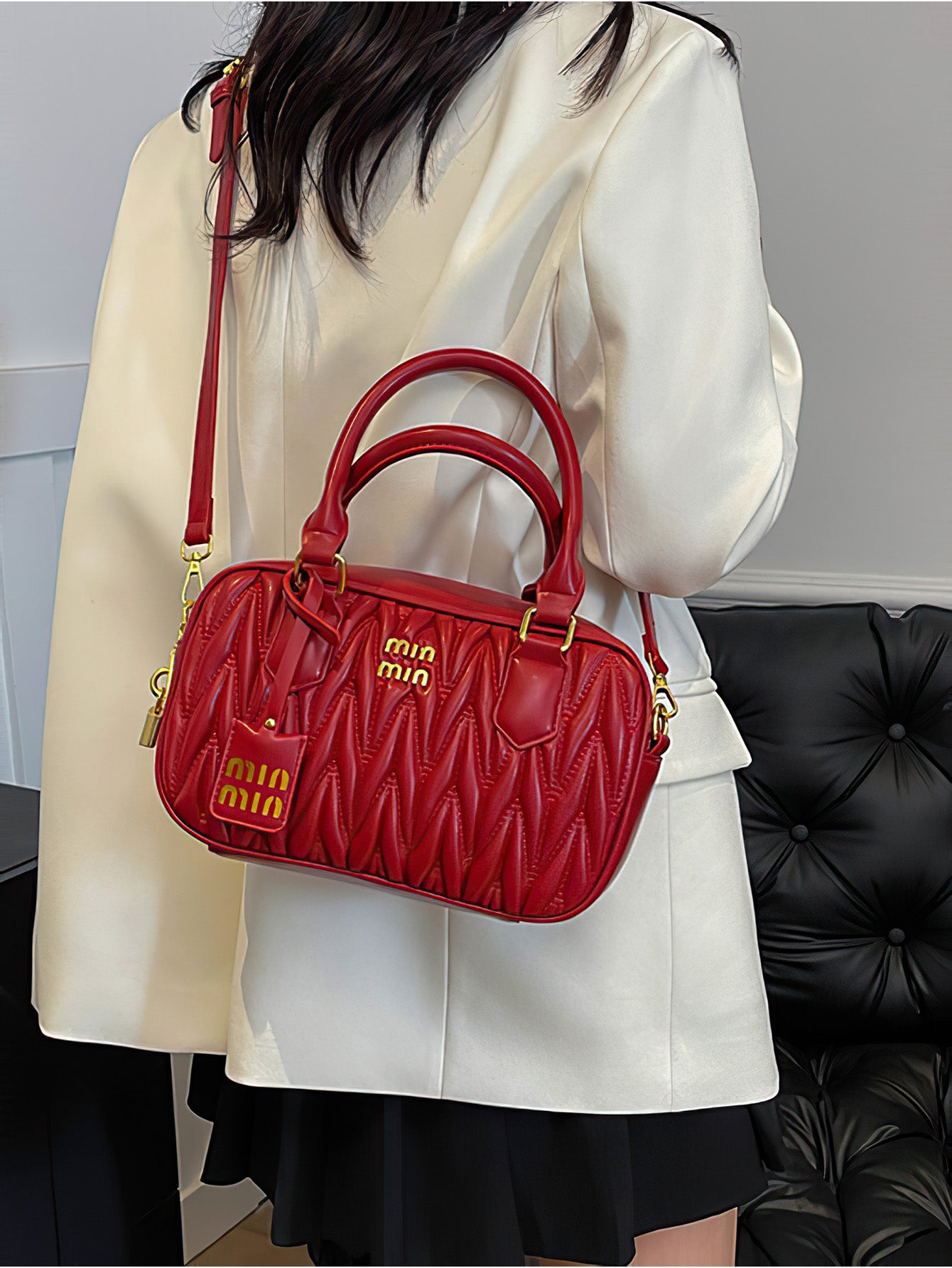 Chic Bowling Bag: Modern Elegance with Urban Minimalism - 6 Colours