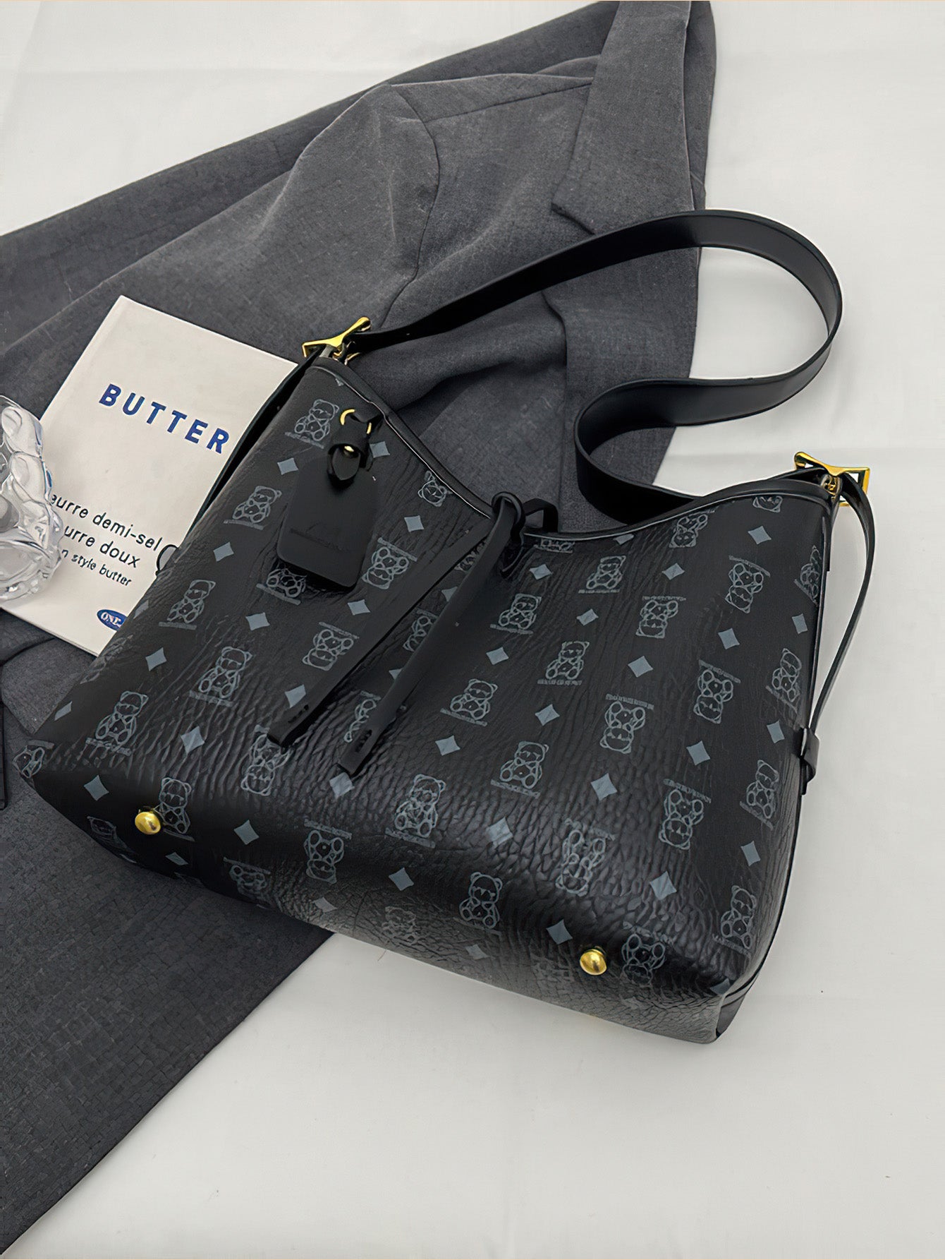 Stylish Single-Shoulder Tote Bag - Spacious Commuter Bag - 5 Colours