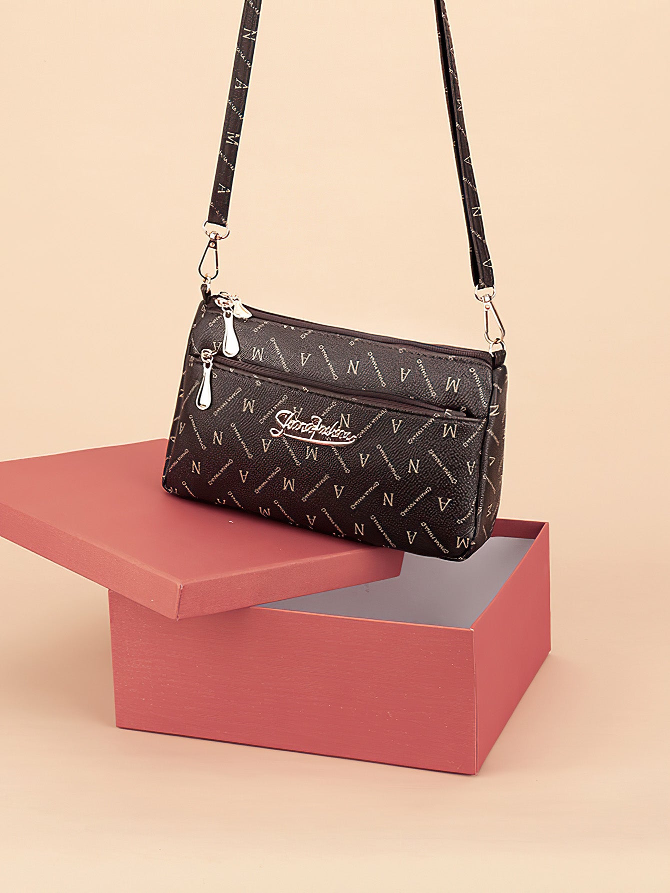 Vintage Monogram Crossbody Bag: Retro Shoulder Bag for Women - 6 Colours