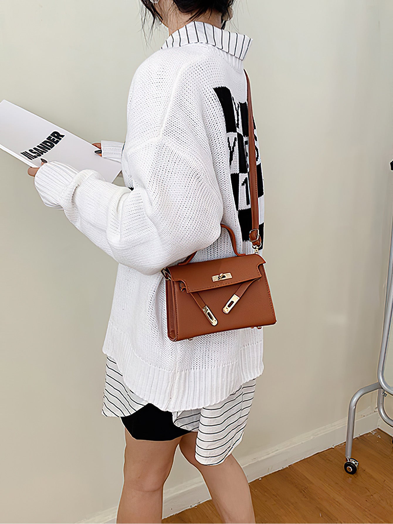 Stylish Lock Buckle Women's Bag - 5 Colours