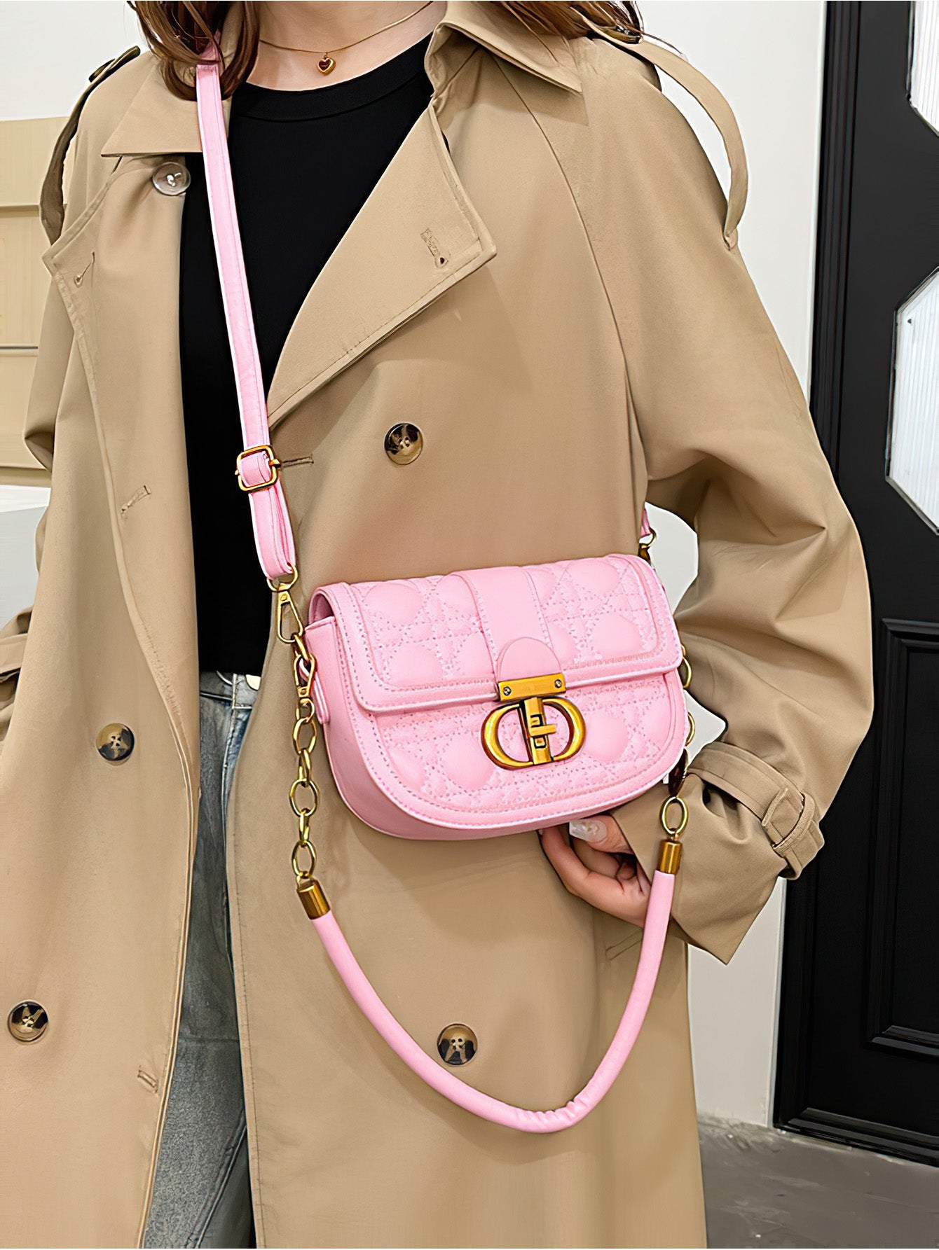 Urban Elegance Redefined: Luxe Saddle Bag with Diamond Quilting - 7 Colours