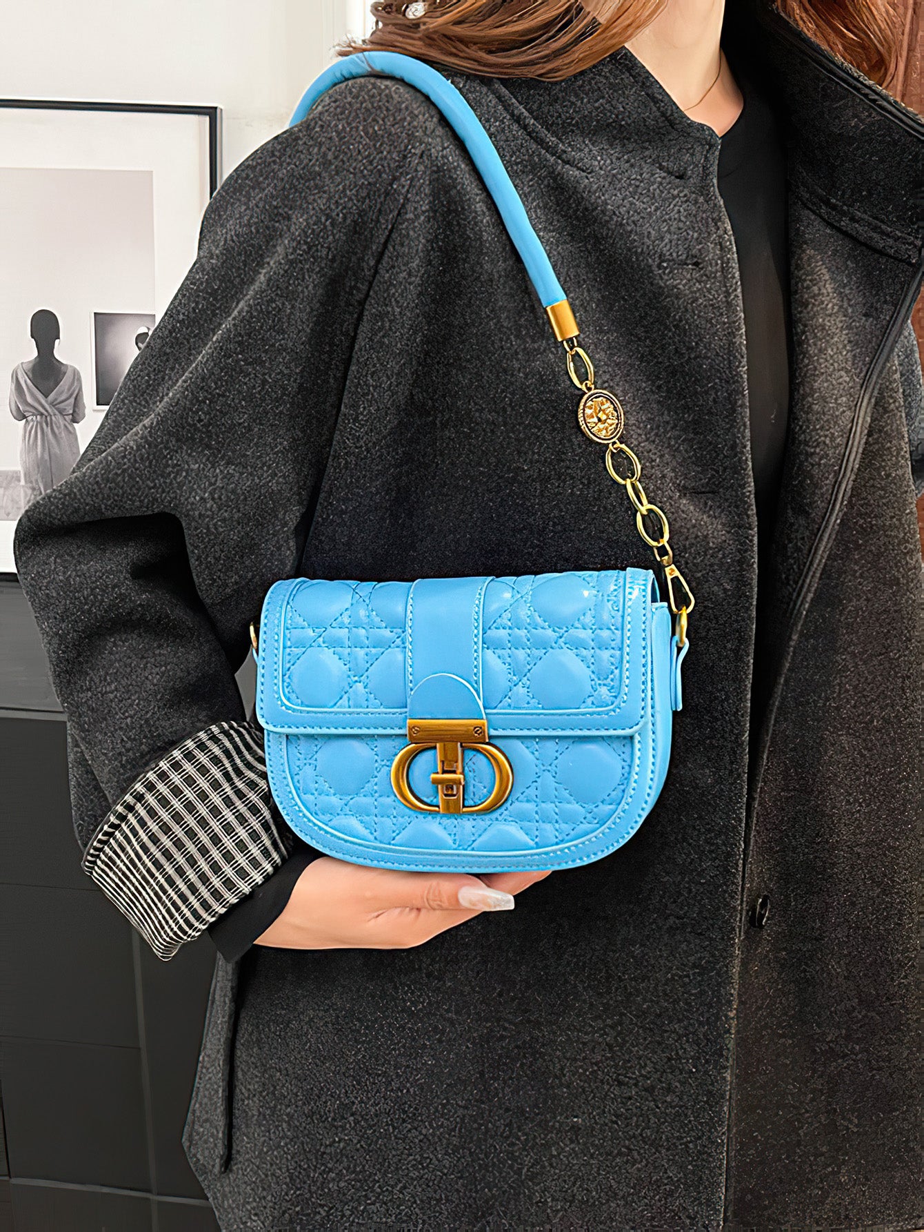 Urban Elegance Redefined: Luxe Saddle Bag with Diamond Quilting - 7 Colours