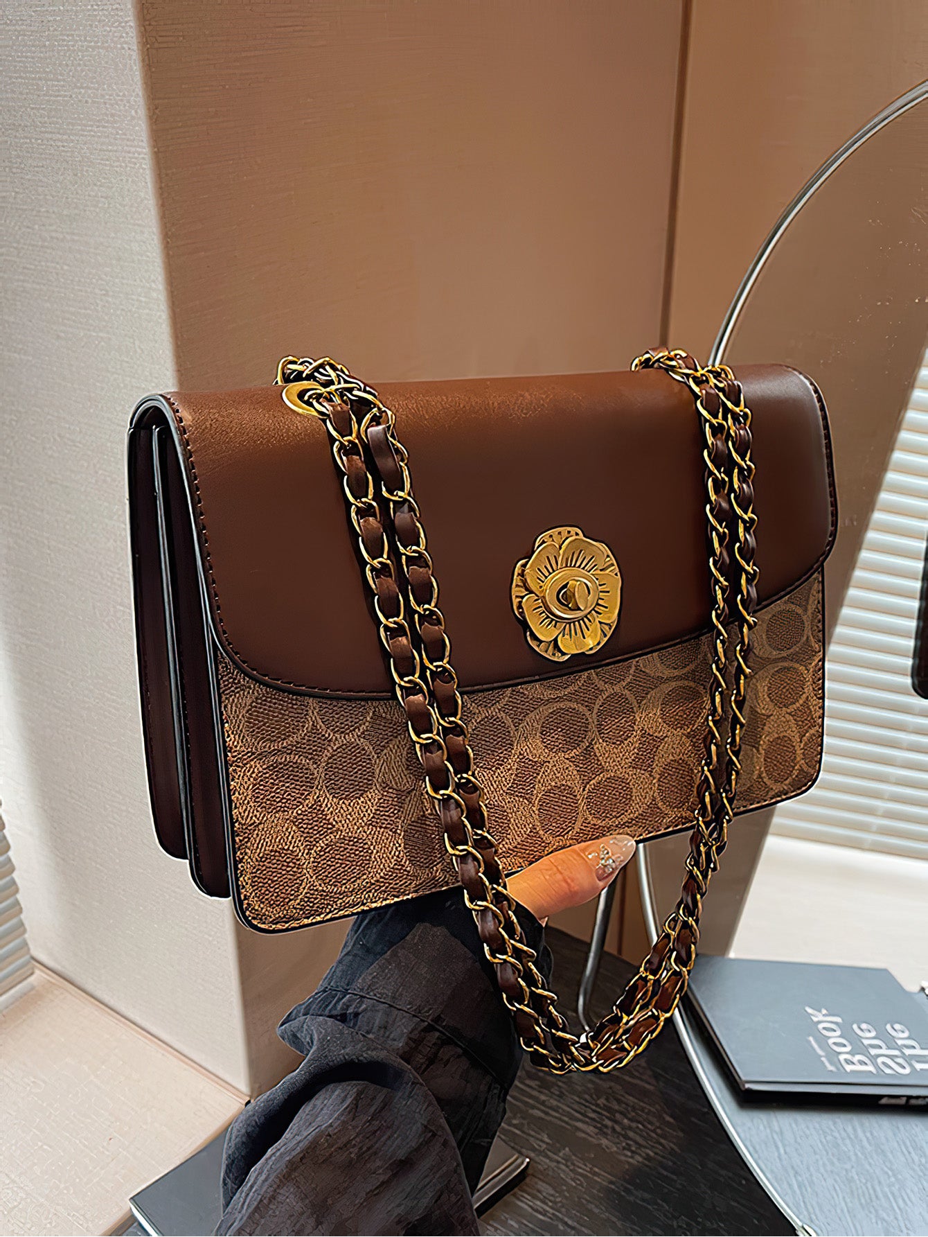 Classic Camellia Floral Women's Crossbody Chain Bag - 6 Colours