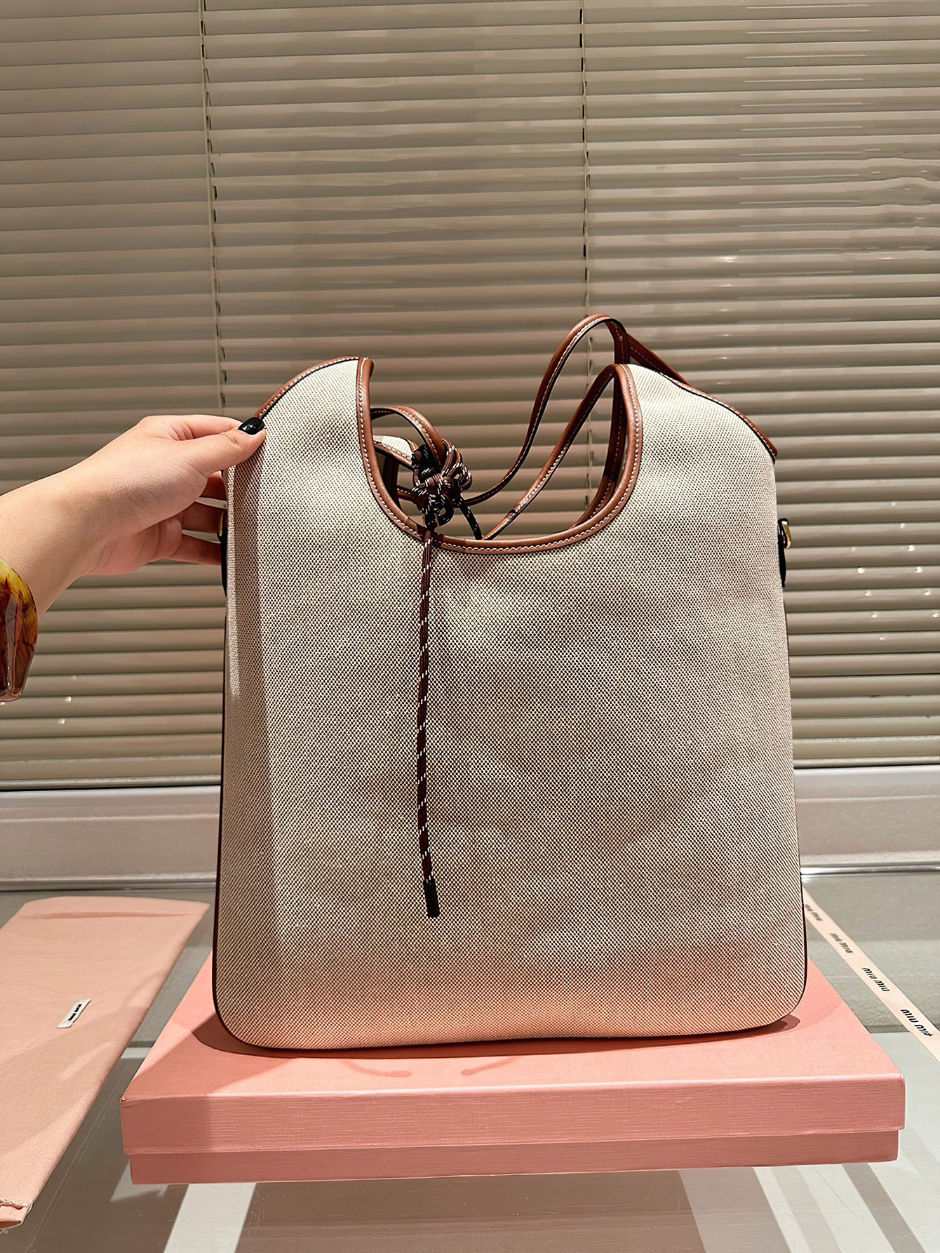 Breezy Canvas Hobo Tote: Sweet Spacious Companion for Everyday Charm - 7 Colours