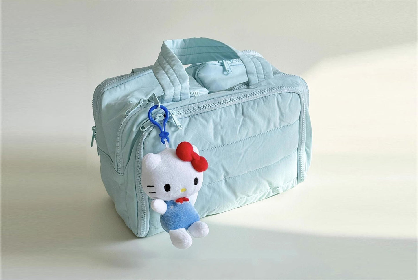 Large-Capacity Cosmetic Bag