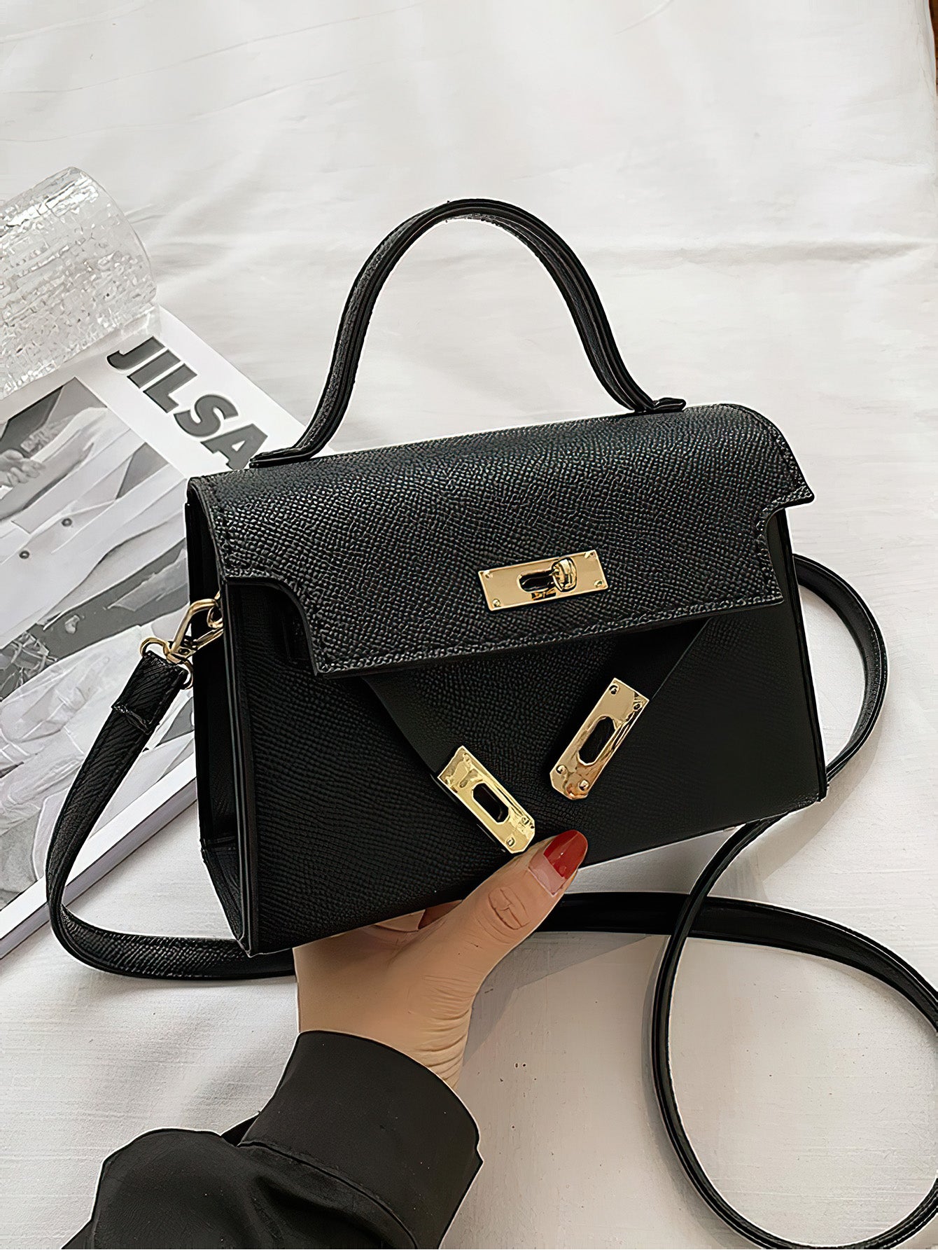 Stylish Lock Buckle Women's Bag - 5 Colours
