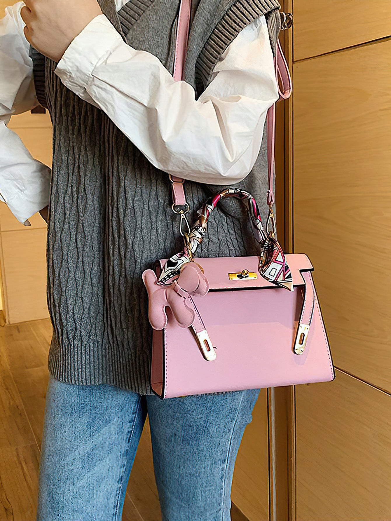 Timeless Kelly Bag: Chic Spacious PU Tote for Everyday Elegance - 12 Colours (Medium size)
