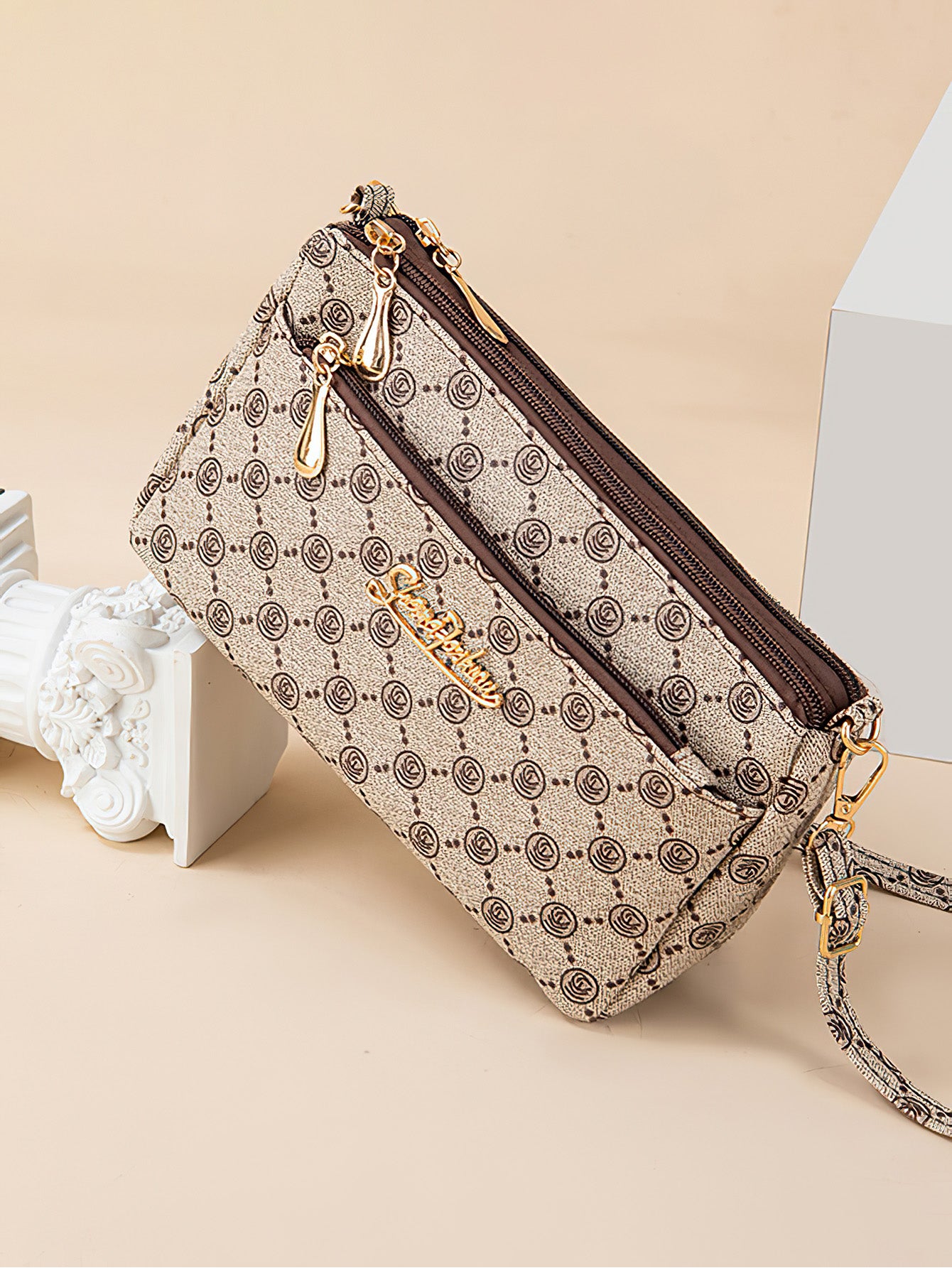 Vintage Monogram Crossbody Bag: Retro Shoulder Bag for Women - 6 Colours
