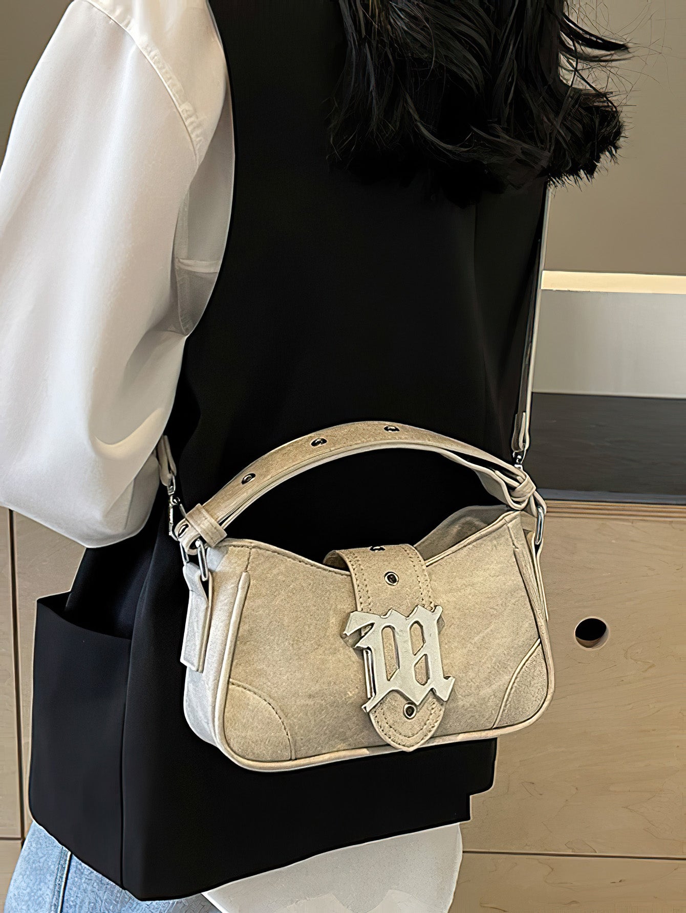 Chic Magnetic Closure Hobo Bag - 4 Colours