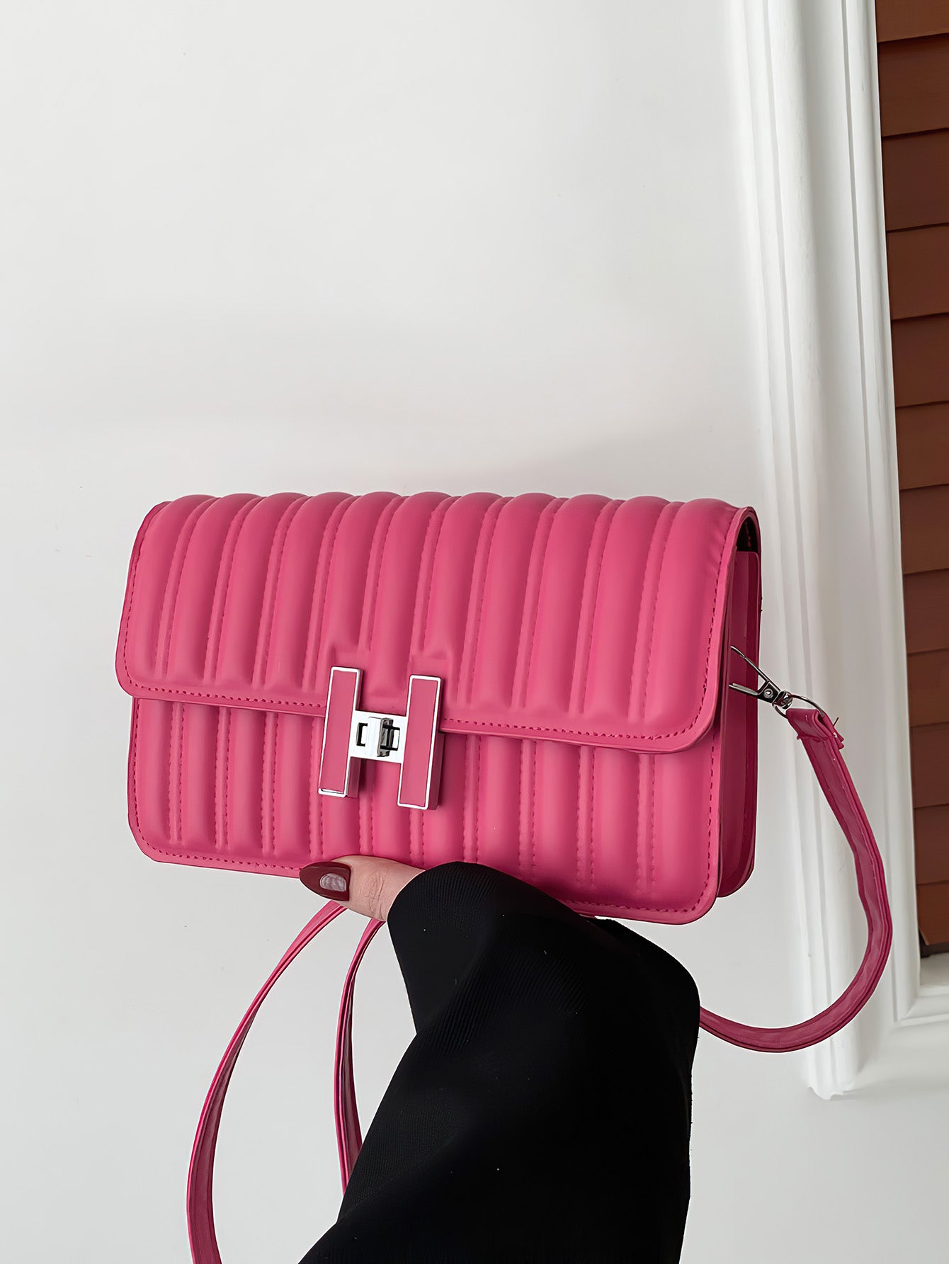Pure-Color Street-Chic Crossbody Bag - 5 Colours