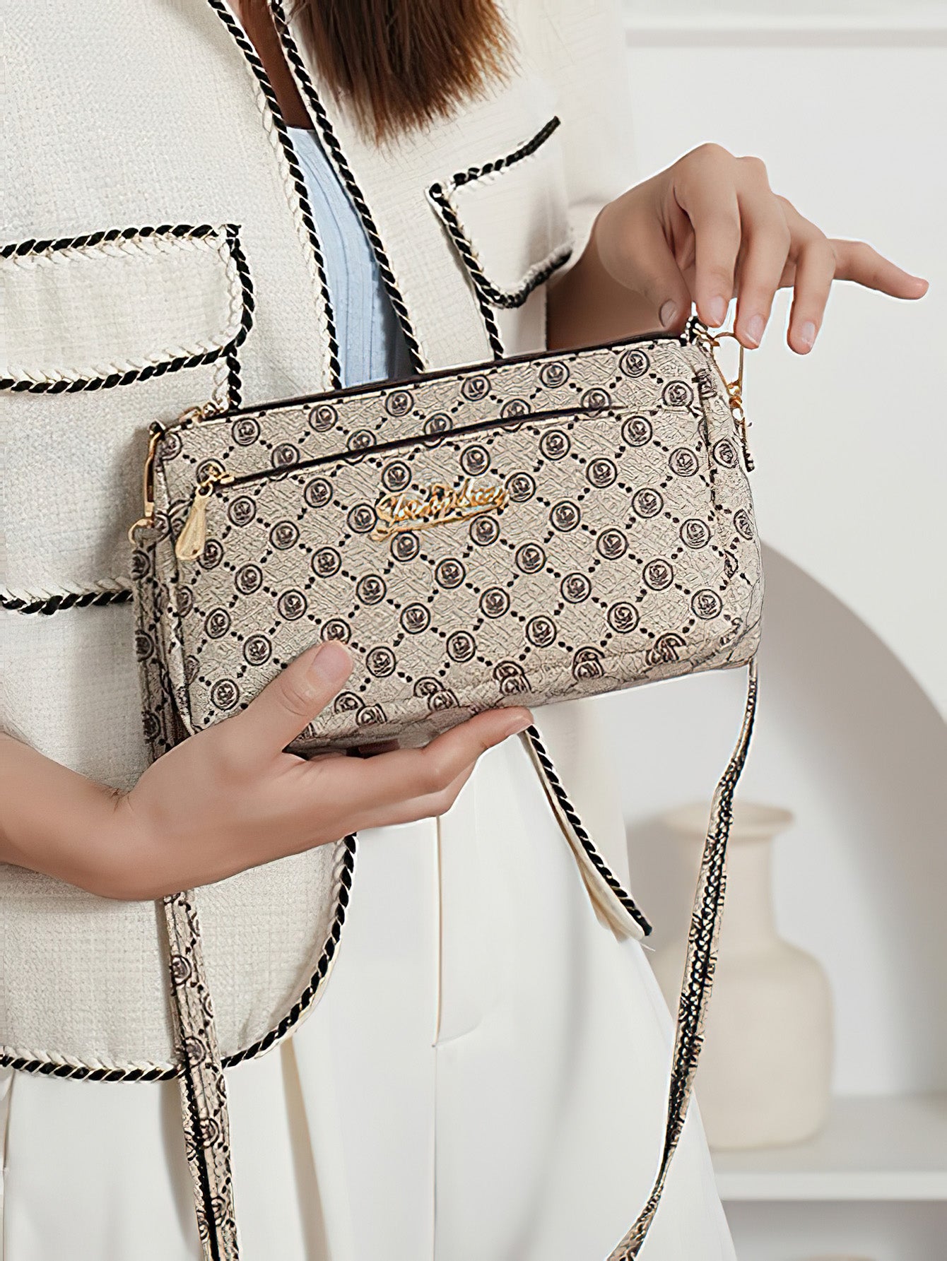 Vintage Monogram Crossbody Bag: Retro Shoulder Bag for Women - 6 Colours