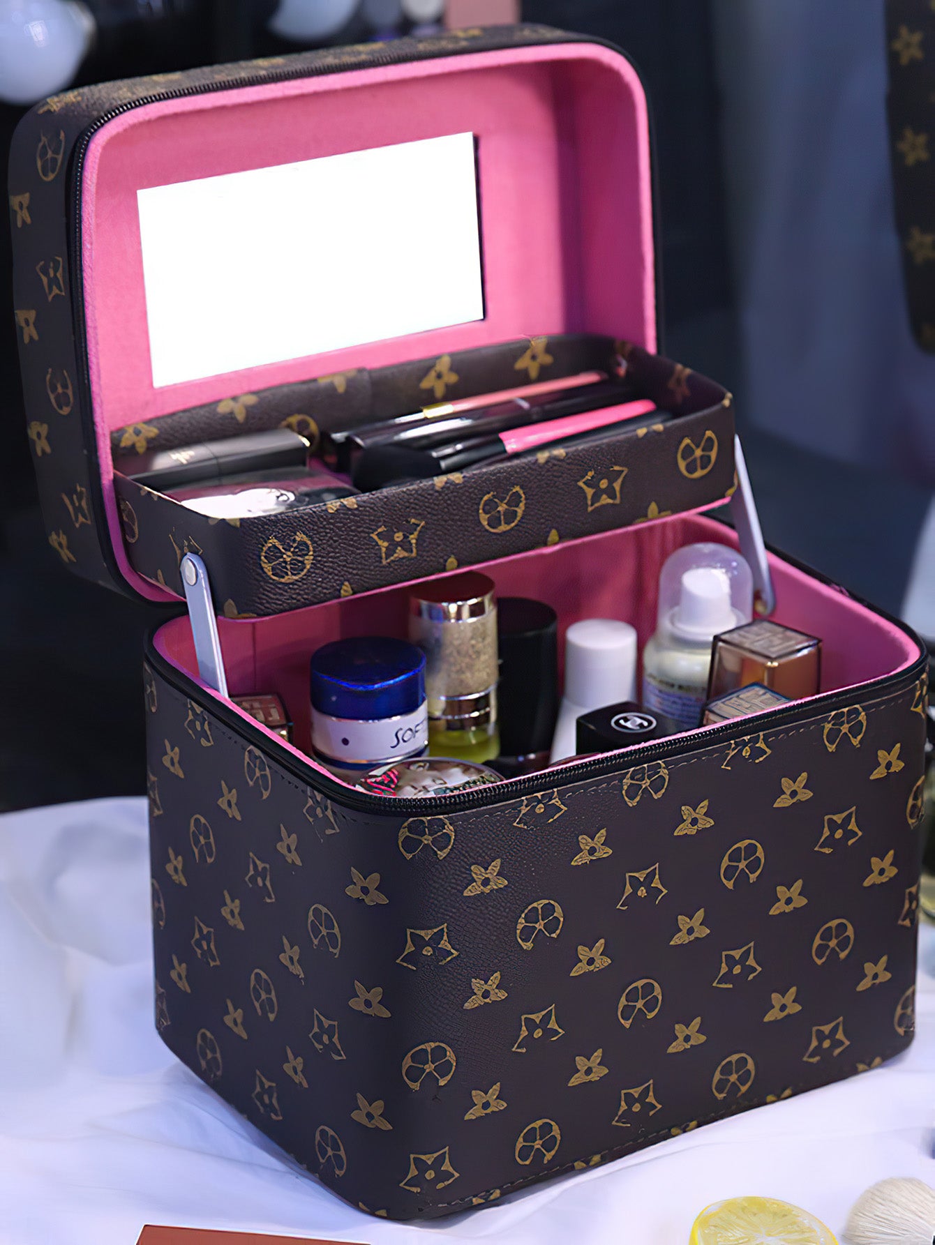 Stylish Large-Capacity Makeup Organizer Box with Mirror - 5 Colours