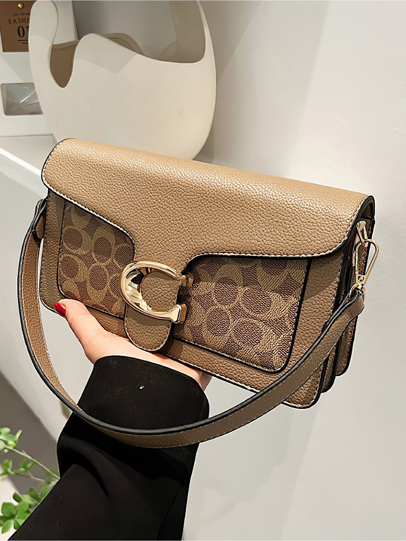 Vintage Chic Print Crossbody Bag: Urban Minimalist Essential - 6 Colours