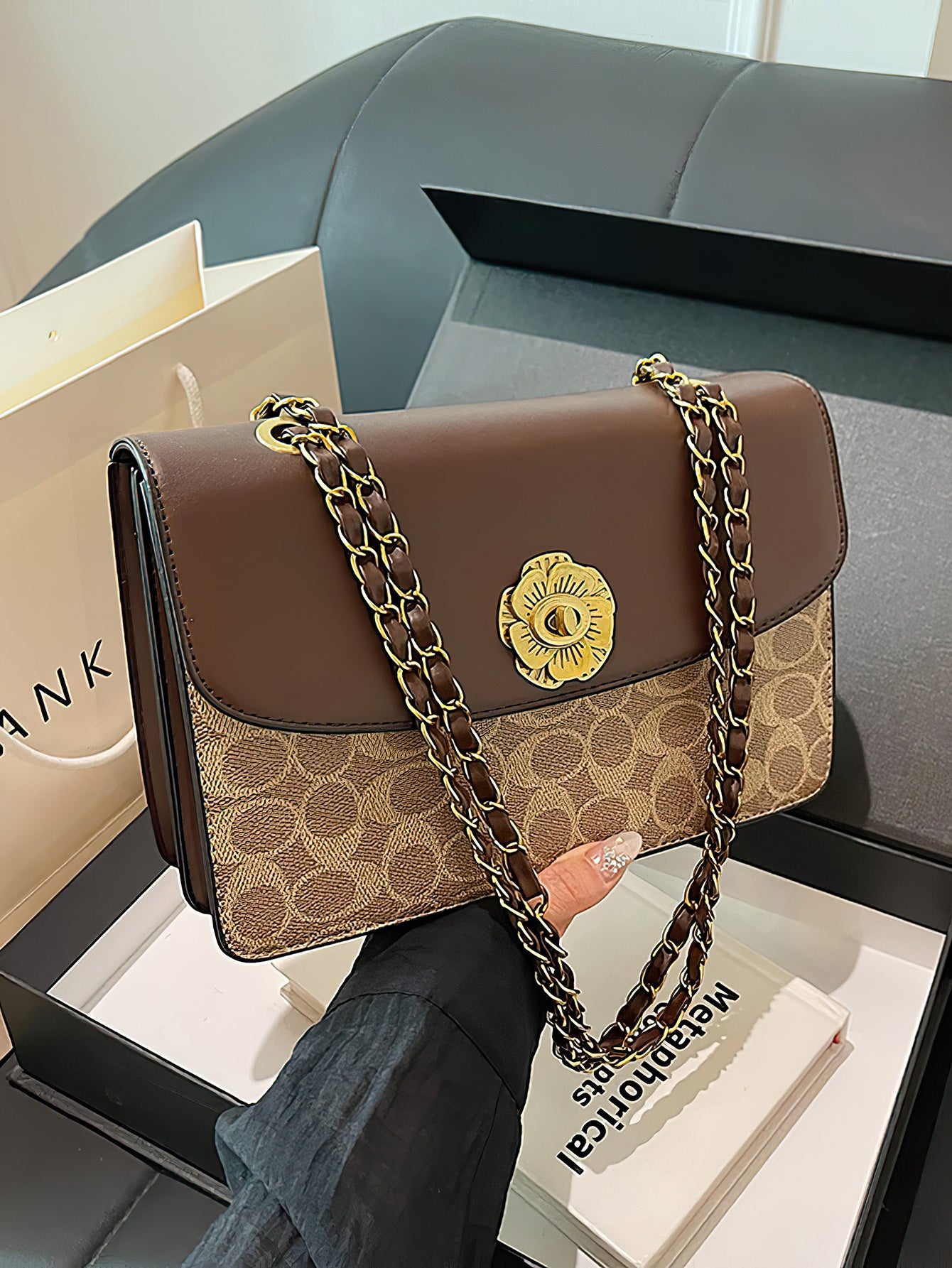 Classic Camellia Floral Women's Crossbody Chain Bag - 6 Colours
