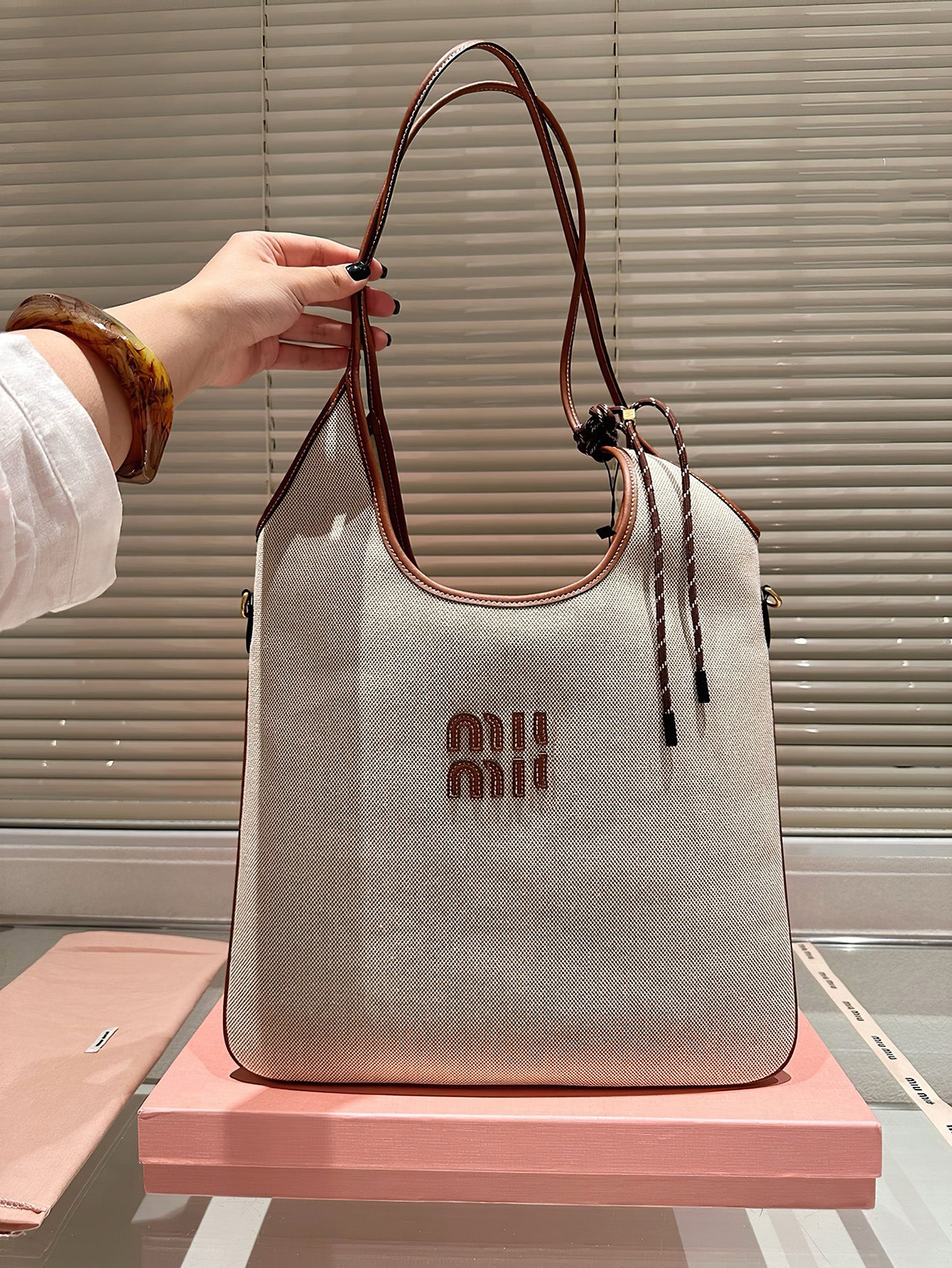 Breezy Canvas Hobo Tote: Sweet Spacious Companion for Everyday Charm - 7 Colours