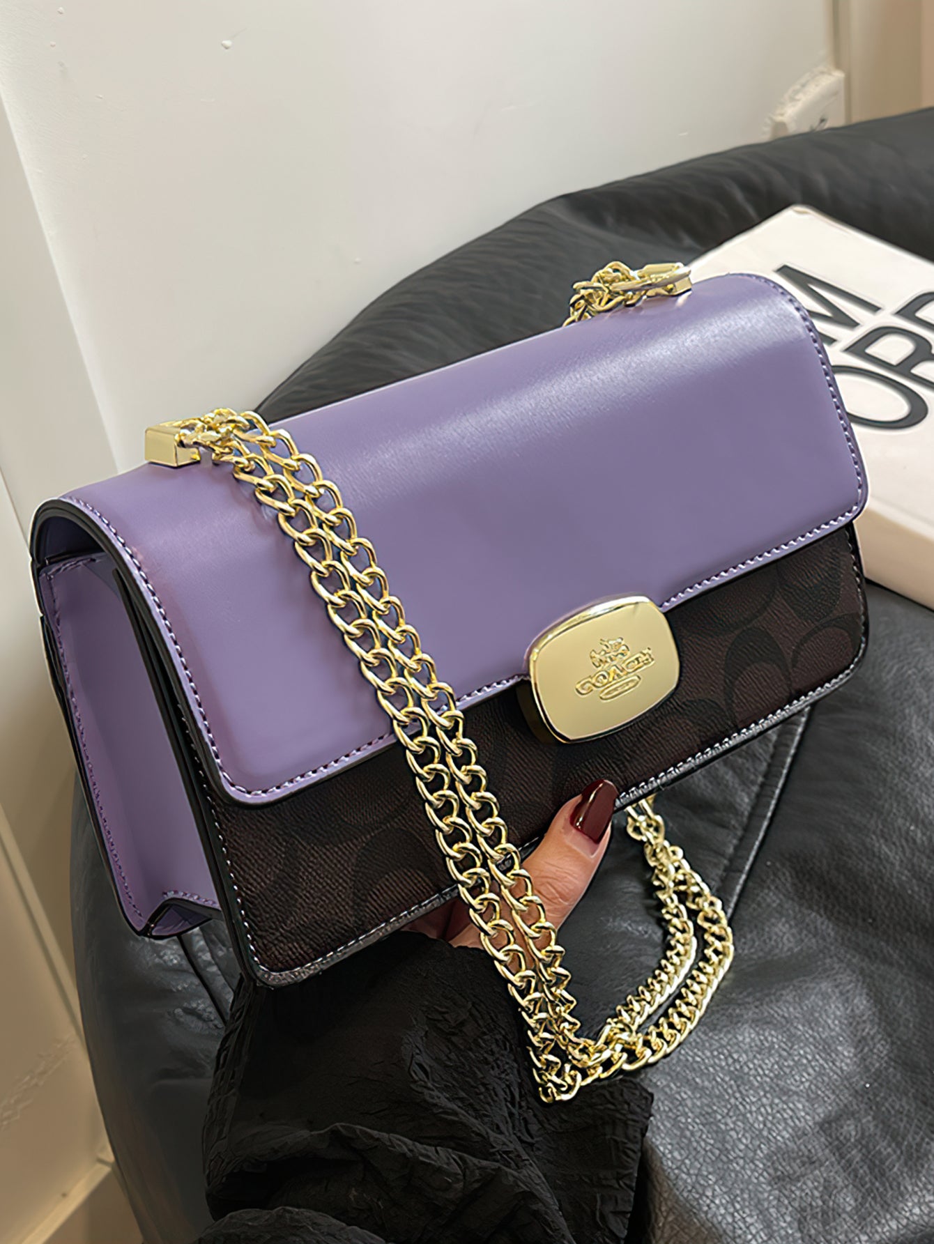 Chic Chain Crossbody Bag: Versatile Mini Square Bag for Effortless Style - 7 Colours