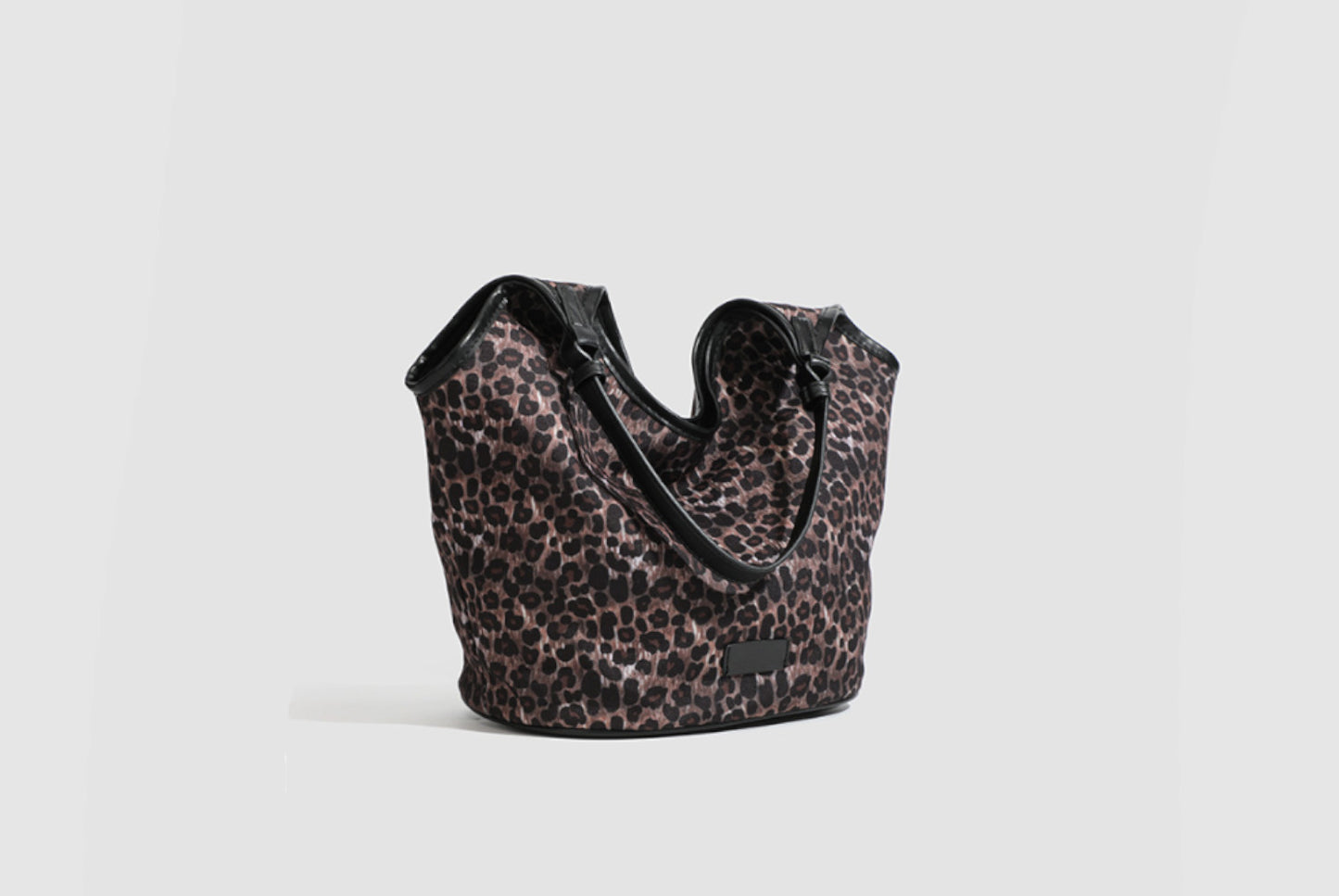 Leopard Print Large Capacity Commuter Tote Bag