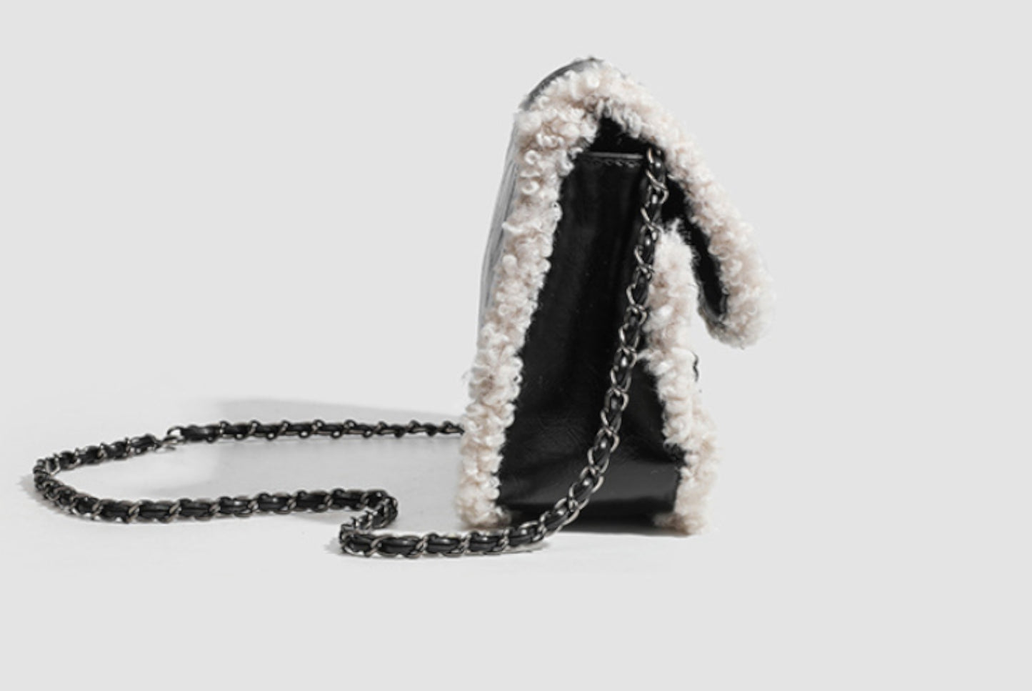 Lambswool Chain Saddle Bag (Black)**