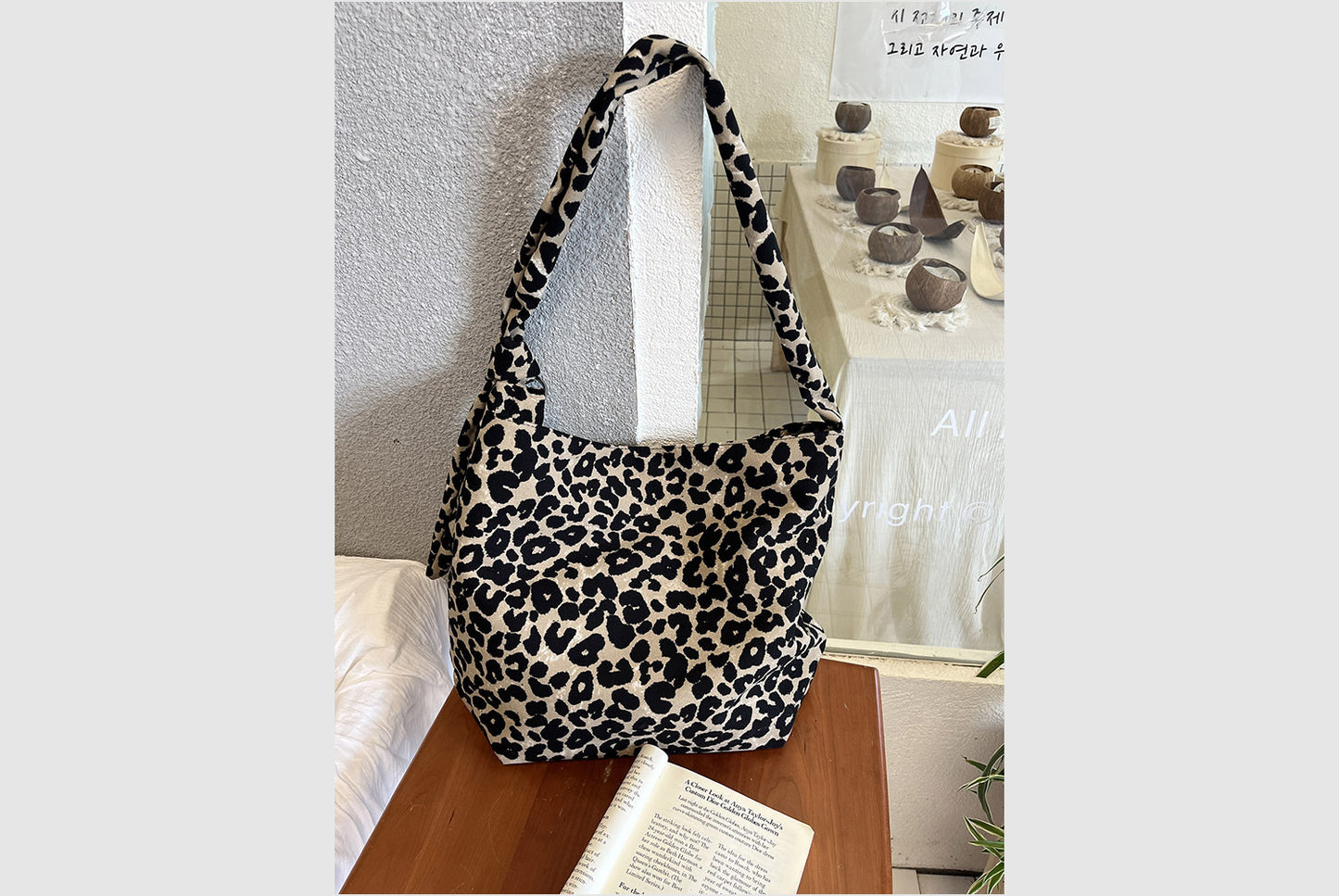 Leopard Print Women's Shoulder Bag