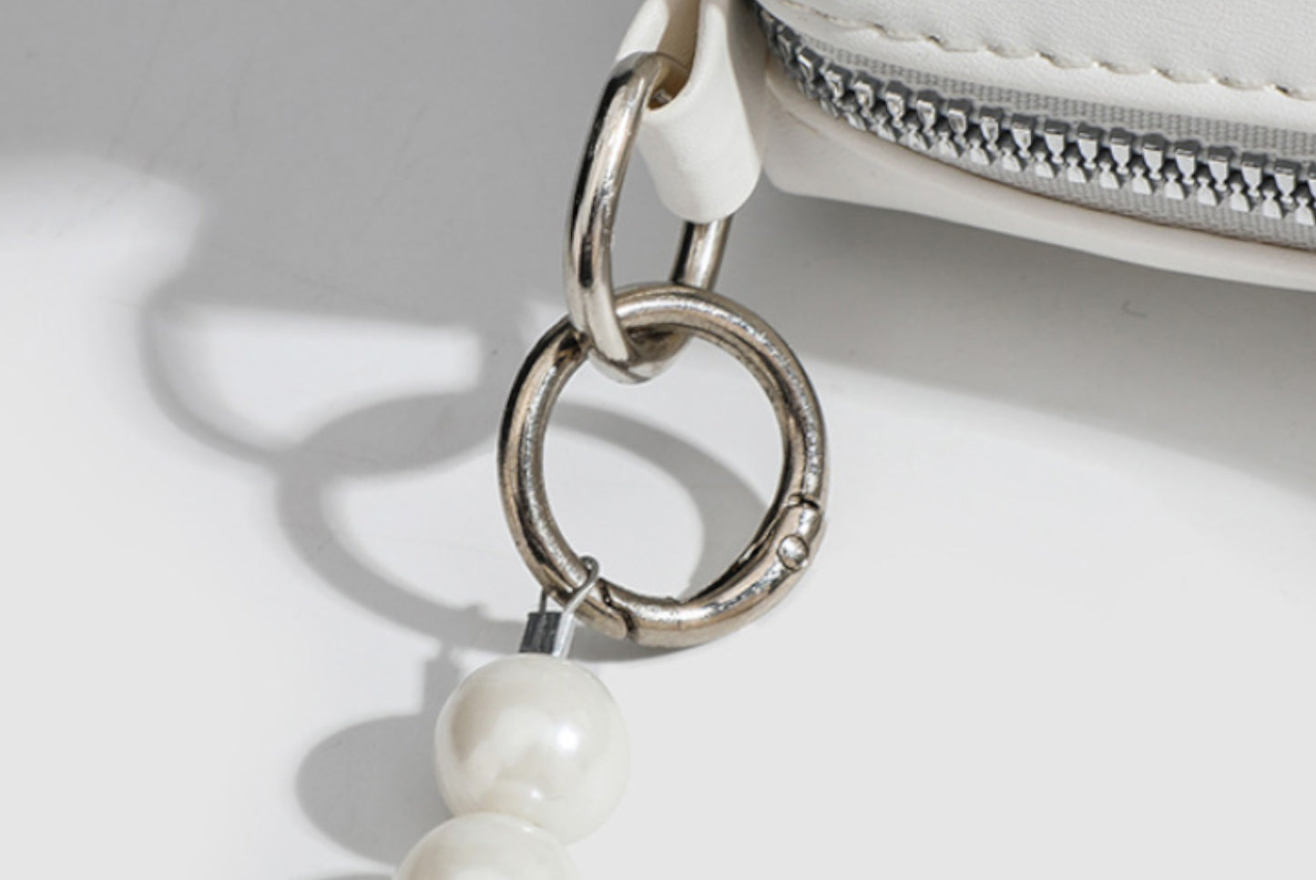 **Versatile Shoulder/Crossbody Bag**