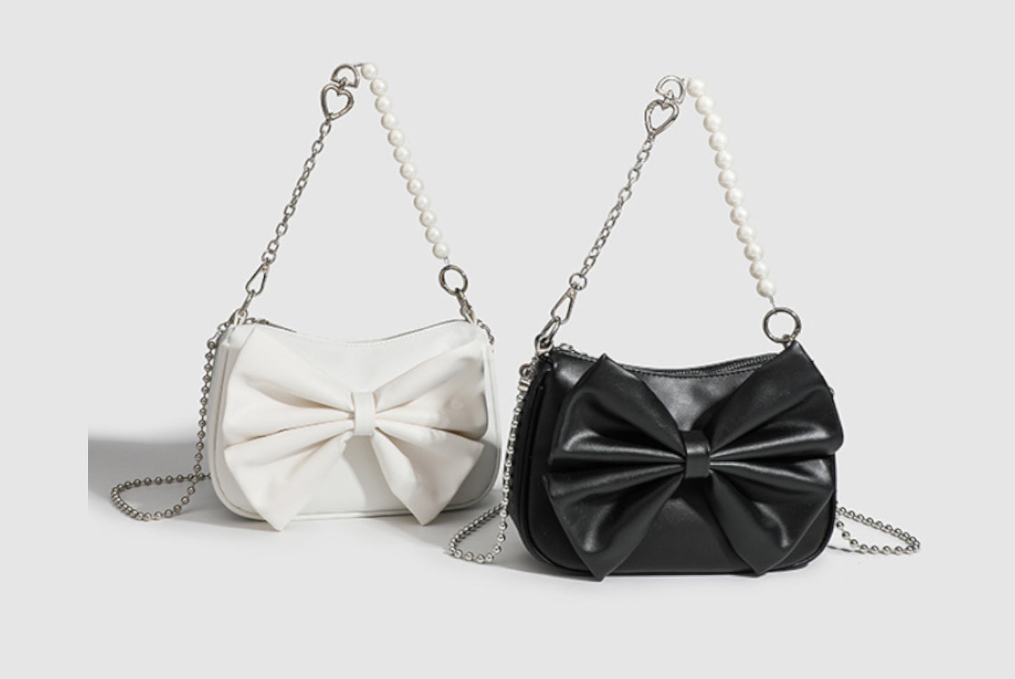 **Versatile Shoulder/Crossbody Bag**