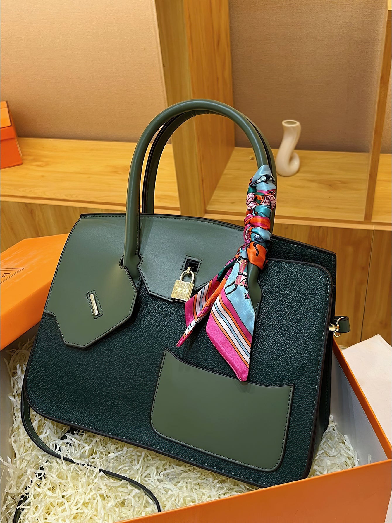 Luxury Croc-Embossed Tote: Spacious Kelly-Style Shoulder Bag with Detachable Strap - 9 Colours
