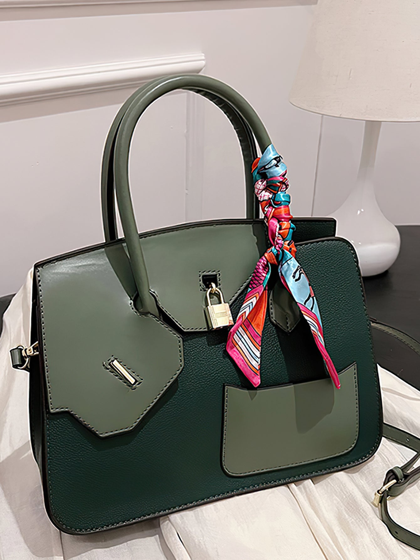 Luxury Croc-Embossed Tote: Spacious Kelly-Style Shoulder Bag with Detachable Strap - 9 Colours