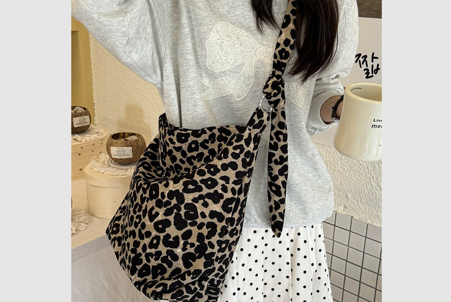 Leopard Print Women's Shoulder Bag