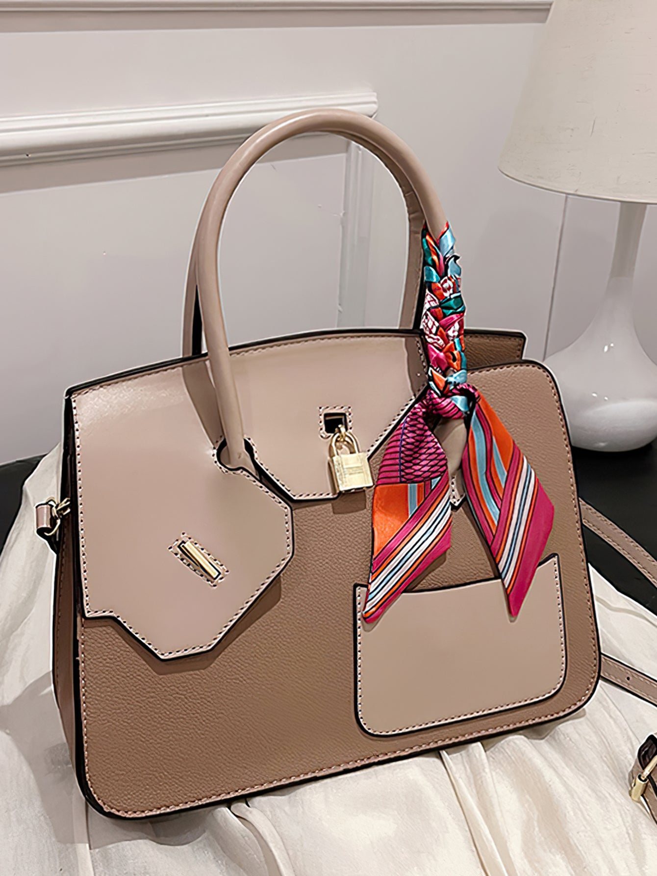 Luxury Croc-Embossed Tote: Spacious Kelly-Style Shoulder Bag with Detachable Strap - 9 Colours