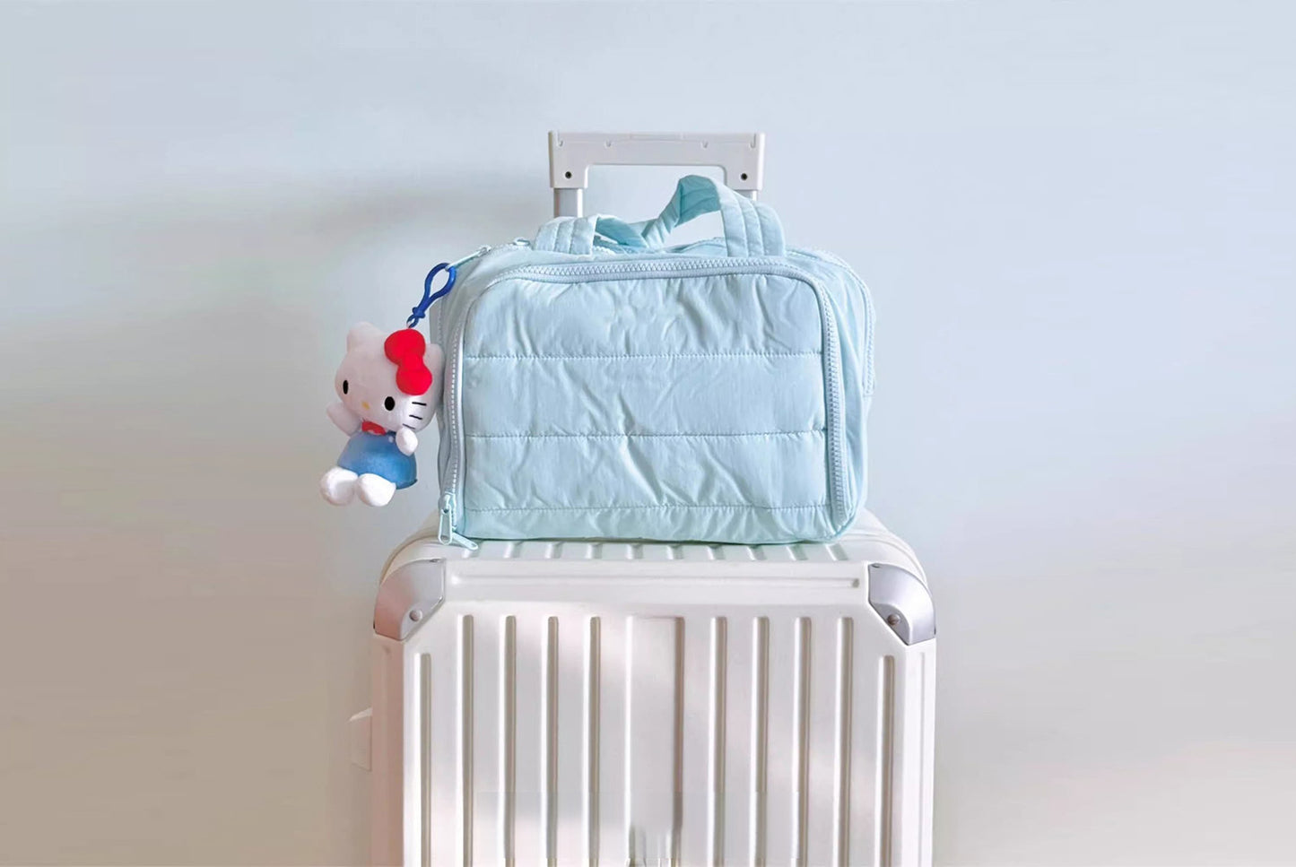 Large-Capacity Cosmetic Bag