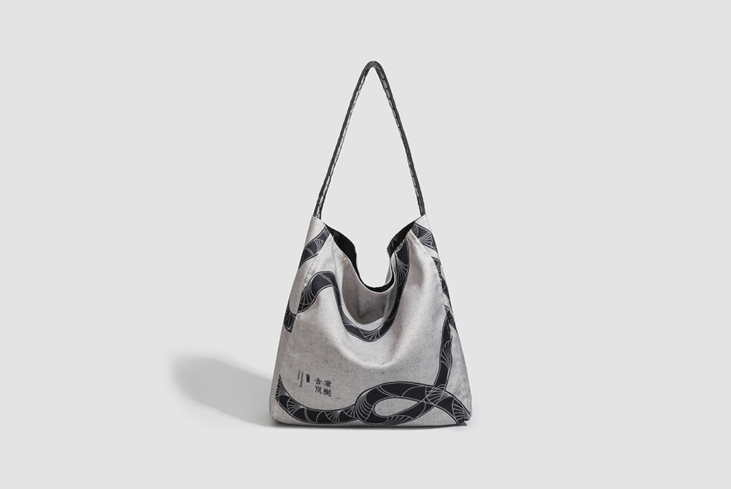 Simple and versatile canvas shoulder bag for women