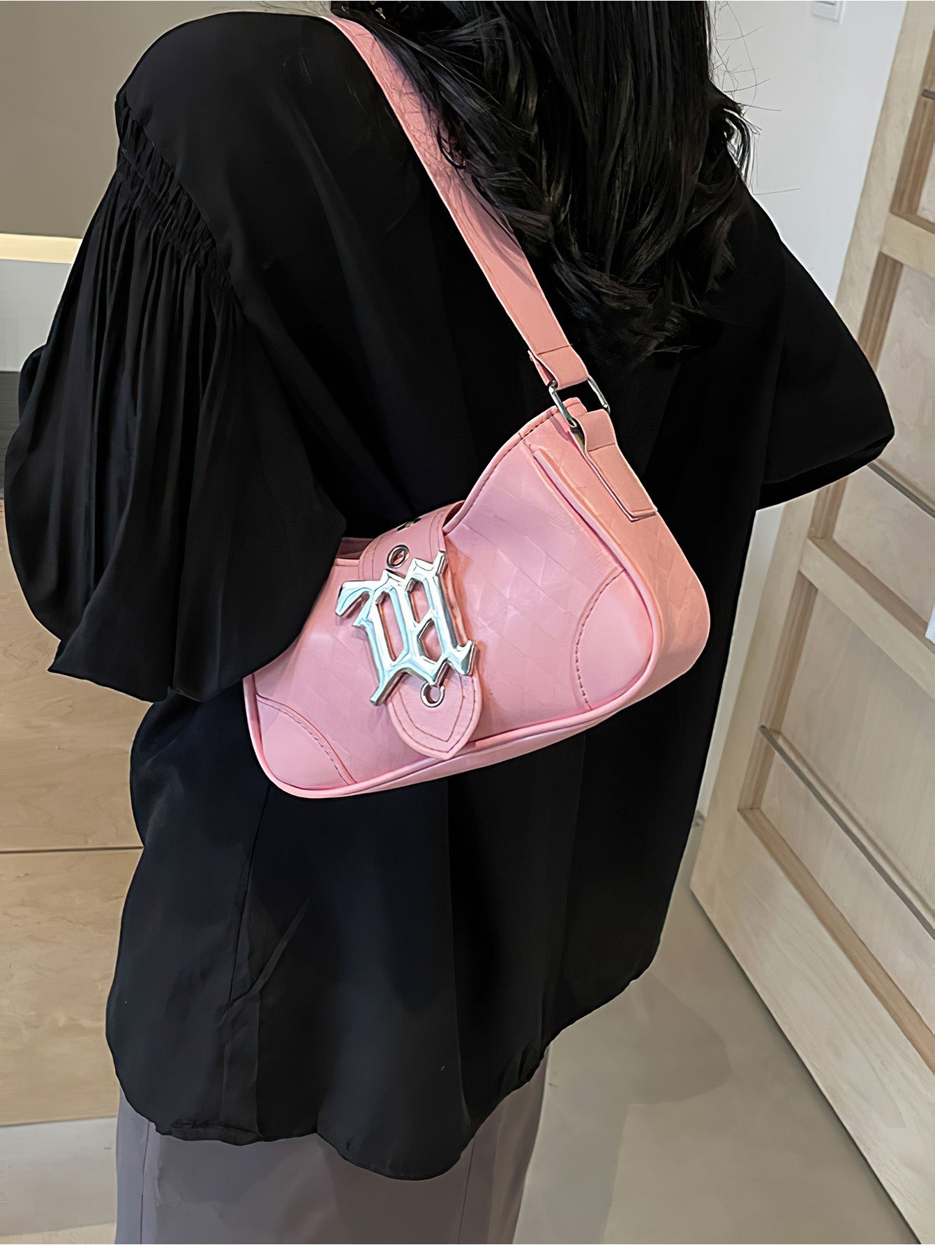 Stylish Korean-Inspired Medium Square Crossbody Bag for Women - 5 Colours