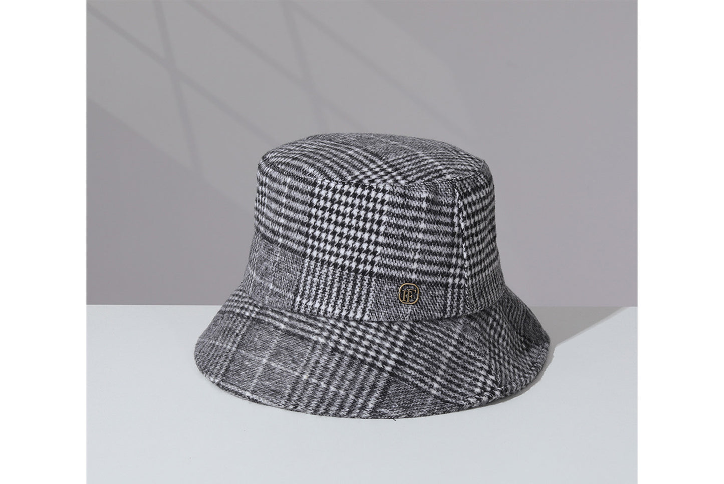 Retro Plaid Wool Bucket Hat