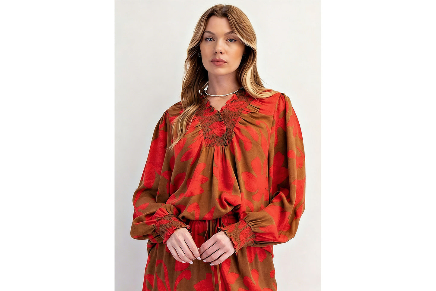 **Floral Print Long-Sleeved Two-Piece Set**