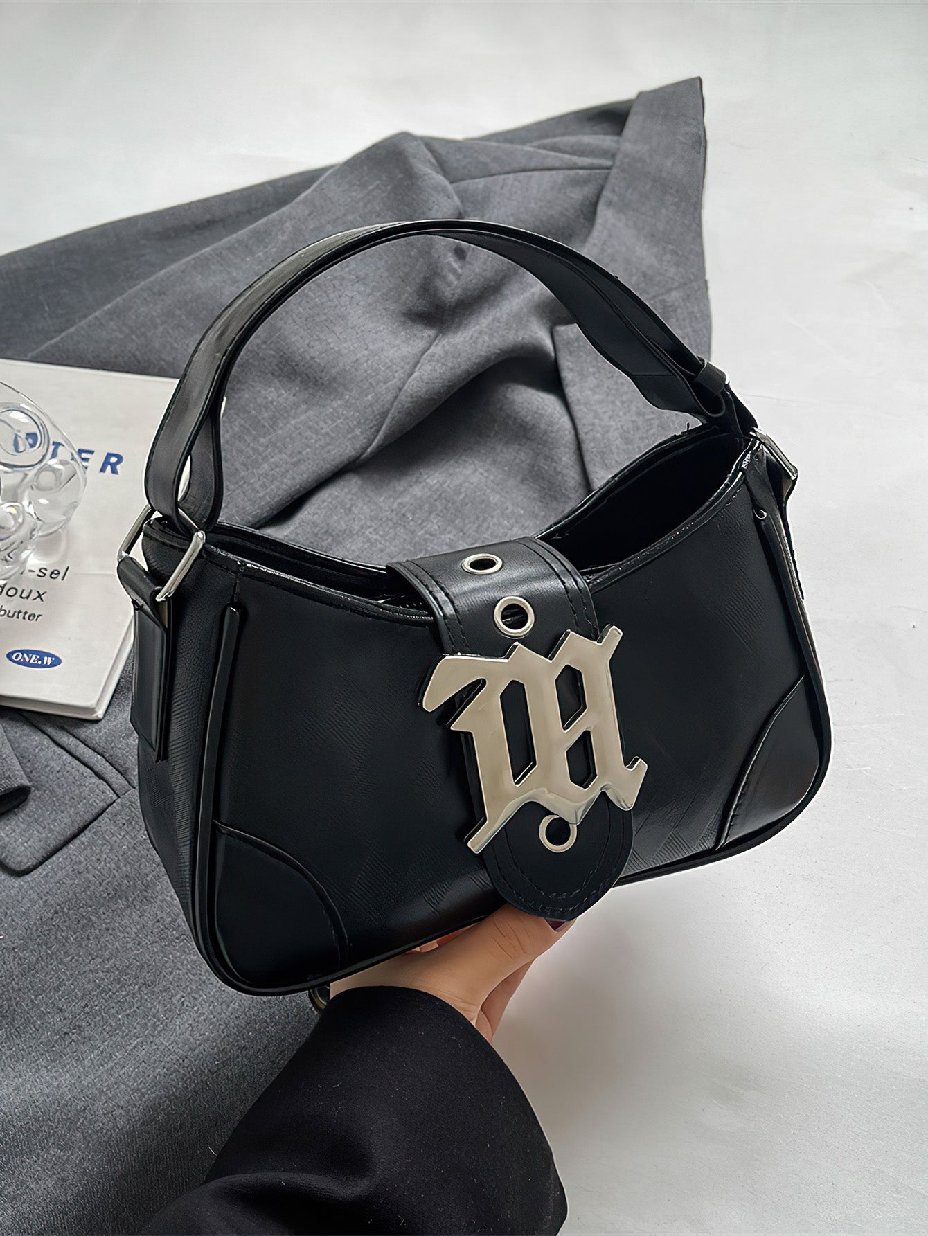 Stylish Korean-Inspired Medium Square Crossbody Bag for Women - 5 Colours