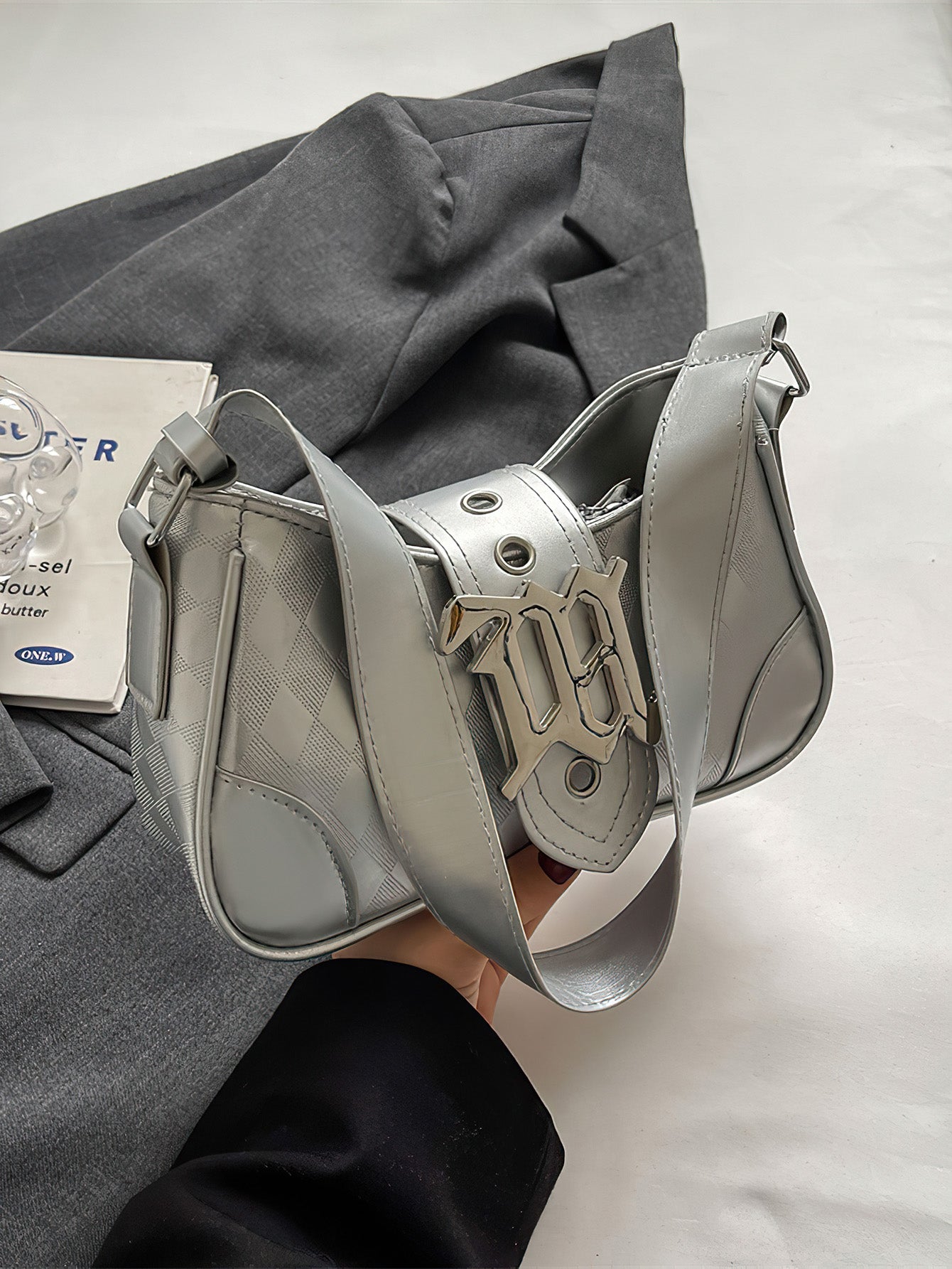 Stylish Korean-Inspired Medium Square Crossbody Bag for Women - 5 Colours