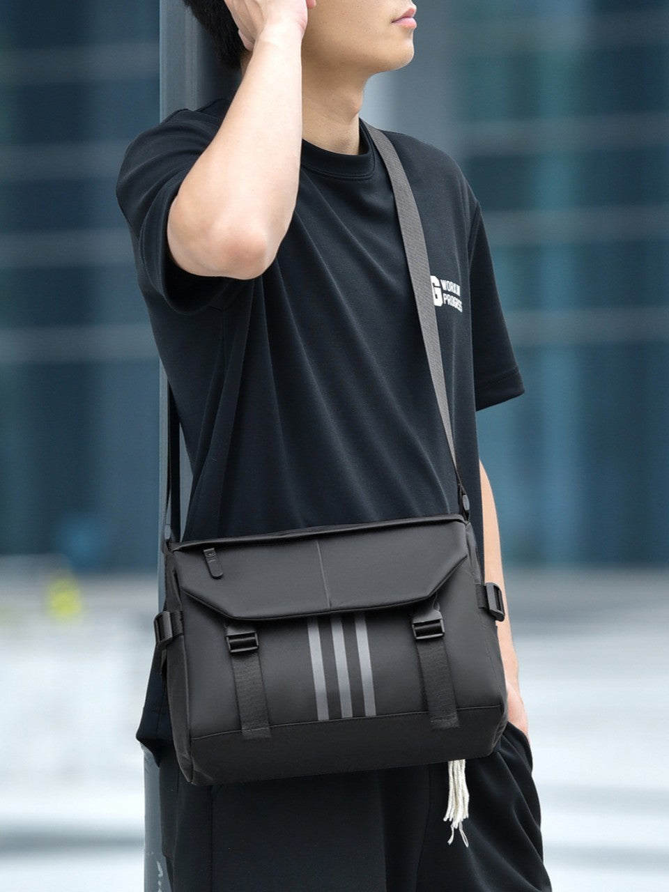 Trendy Men's Large Capacity Crossbody Bag