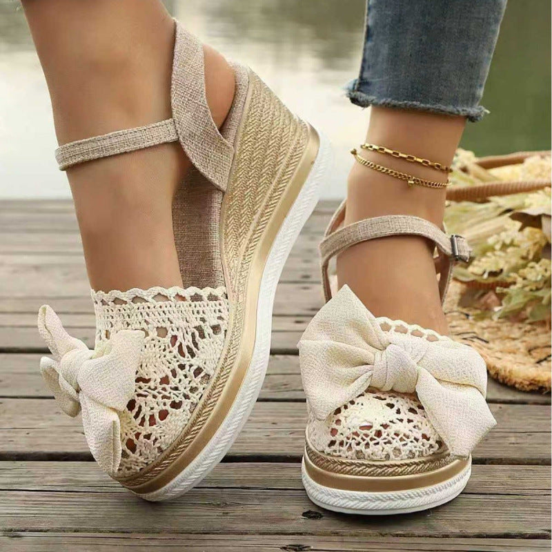 # Lace-trimmed Wedge Sandals