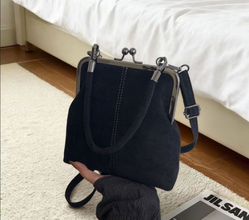 Versatile and Stylish Crossbody Bag