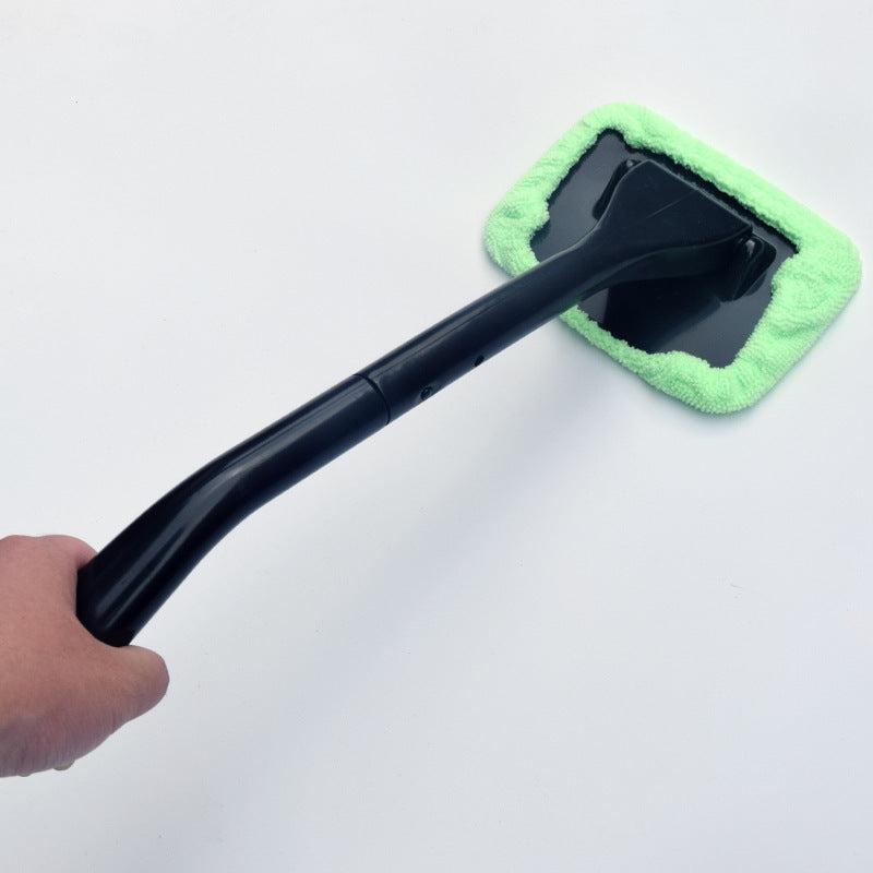 **Car Windshield Cleaning and Defogging Brush**
